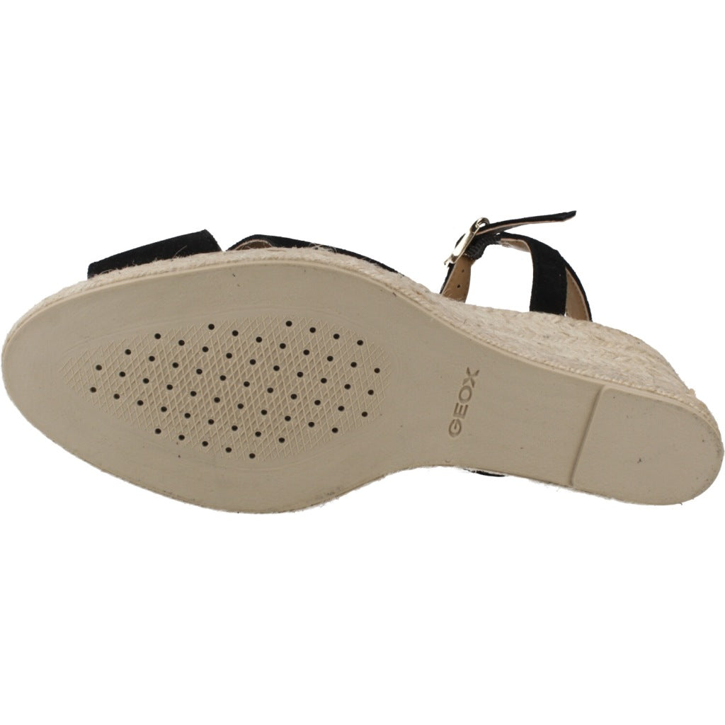 GEOX D GELSA LOW en color NEGRO  (6)
