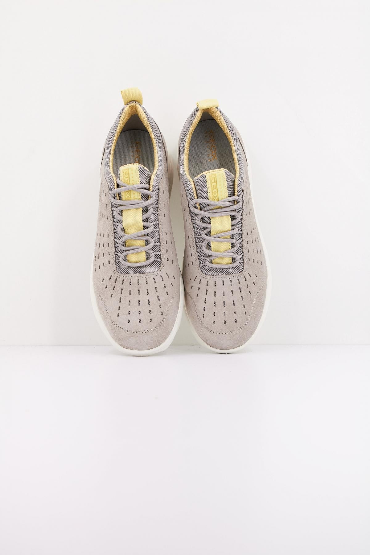 GEOX D SPHERICA en color GRIS  (3)