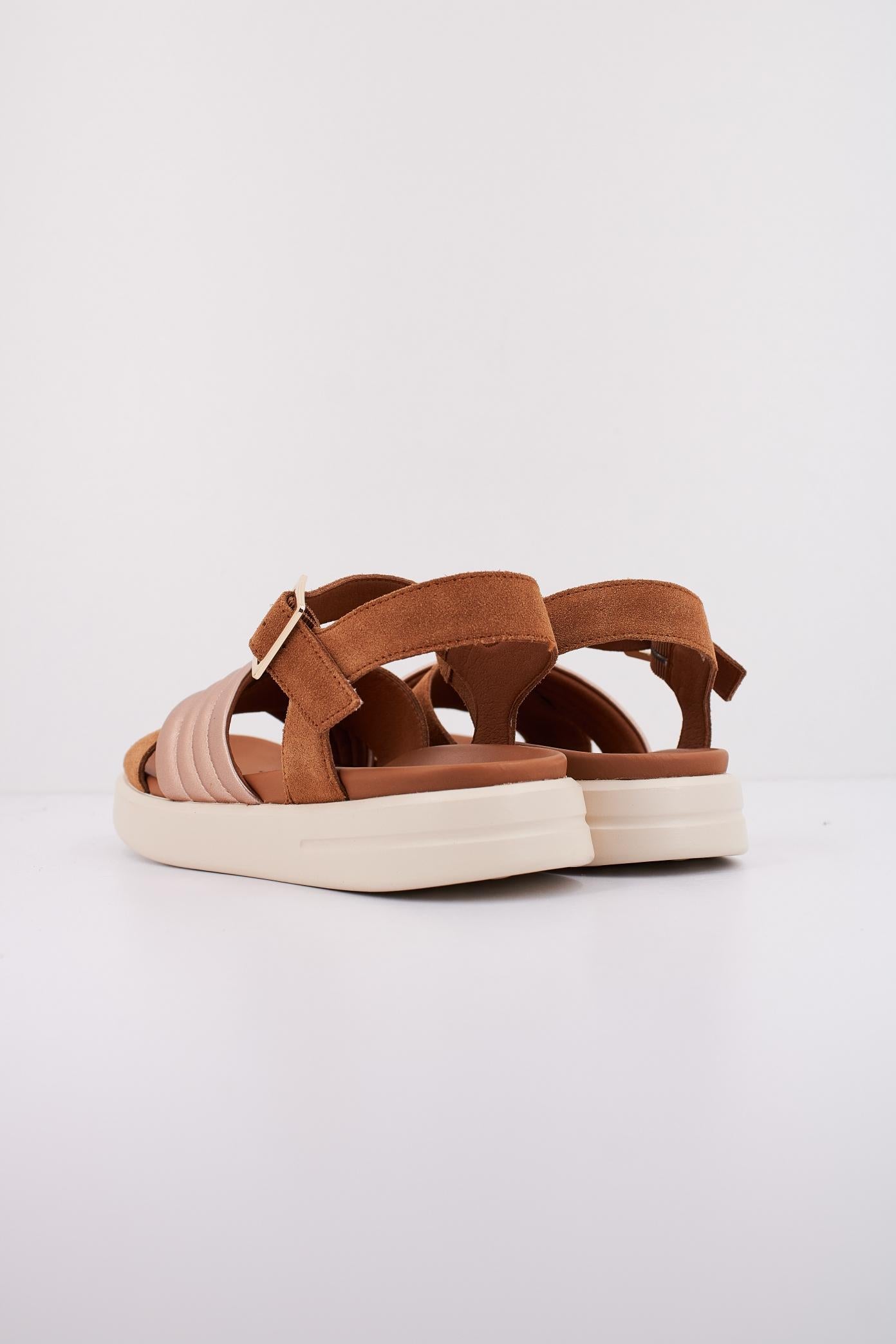 GEOX  D XAND S en color MARRON  (4)