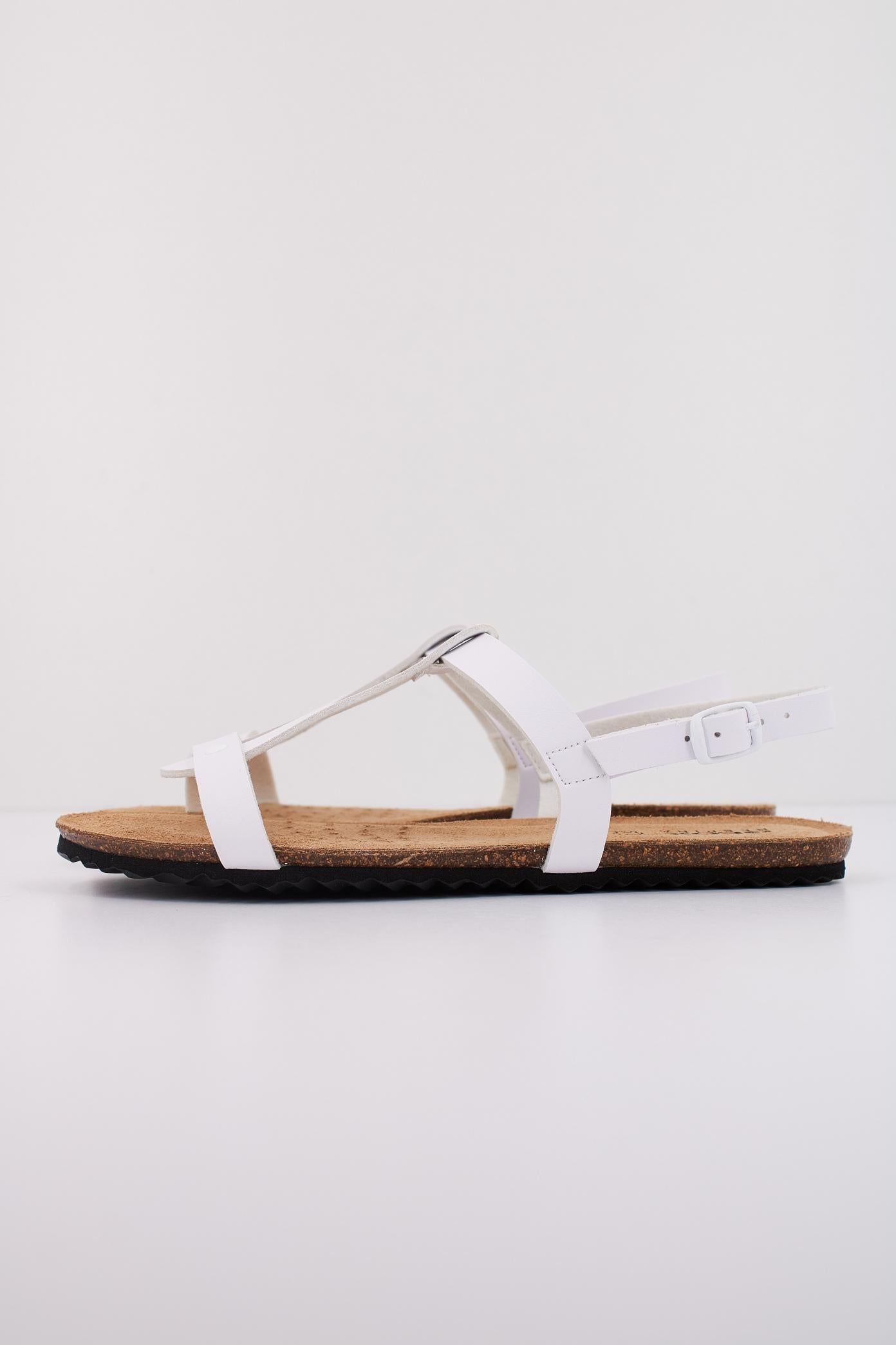 GEOX D BRIONIA LOW en color BLANCO  (1)