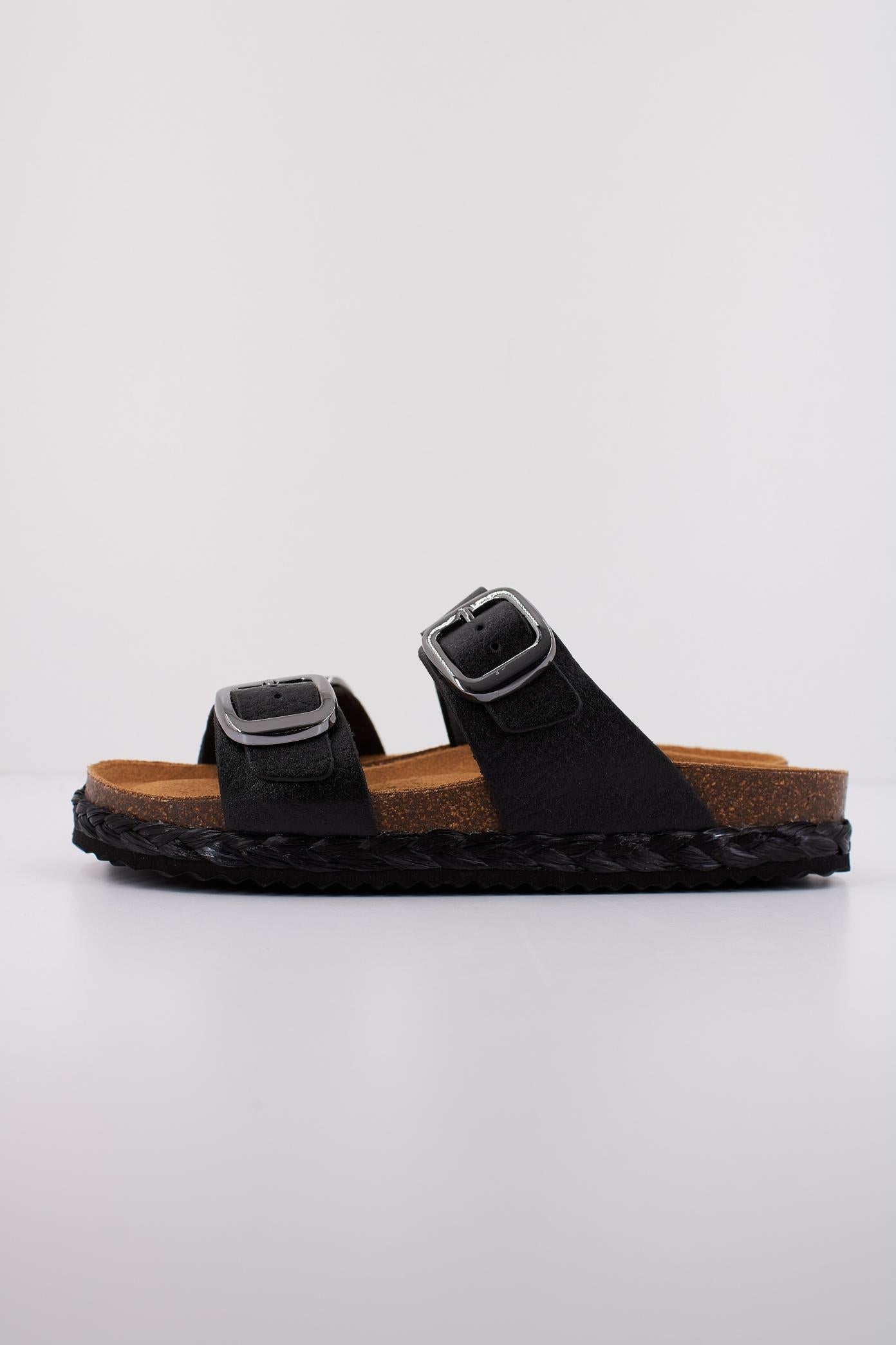 GEOX D NEW BRIONIA HIGH en color NEGRO  (1)