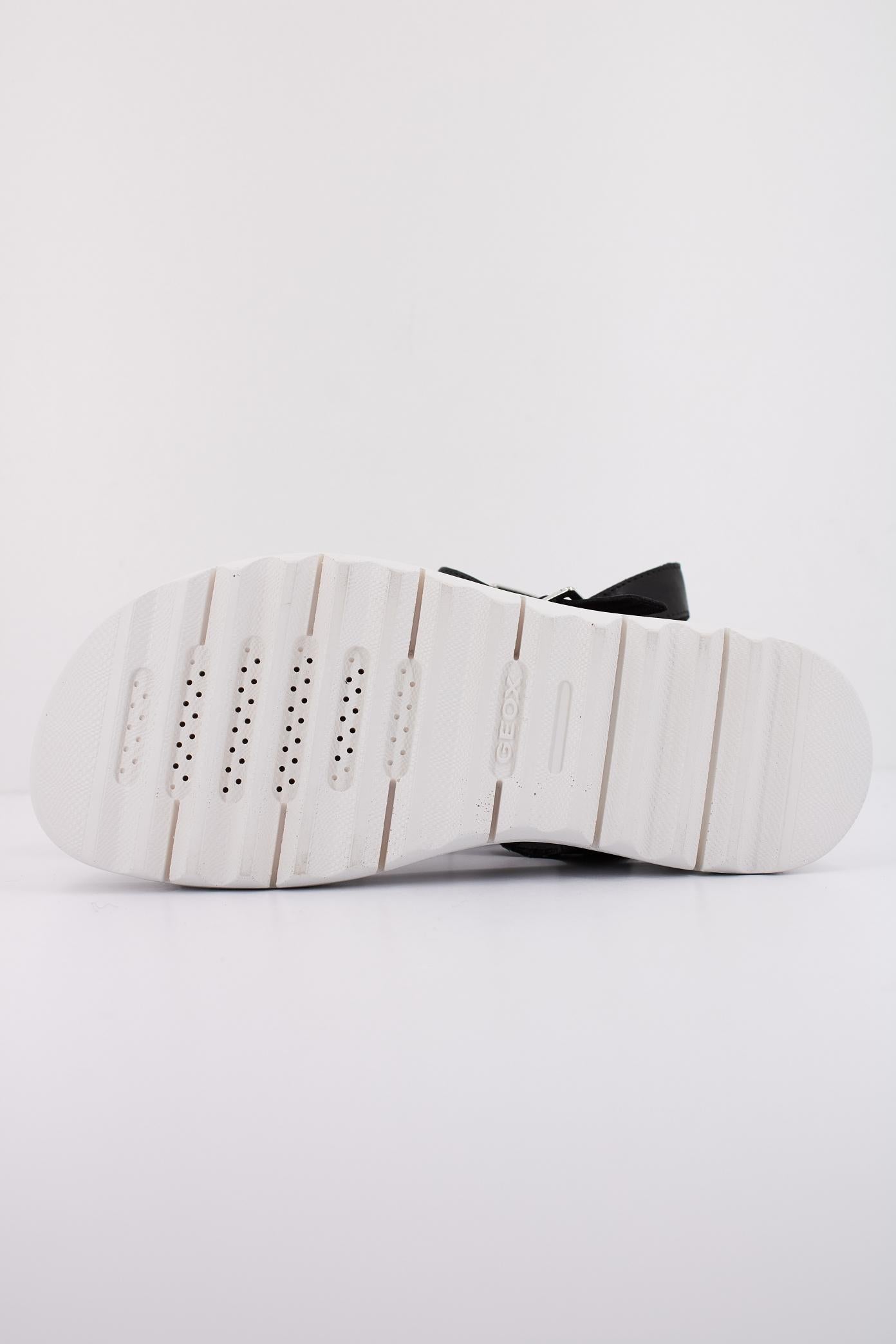 GEOX D XAND .S en color NEGRO  (5)