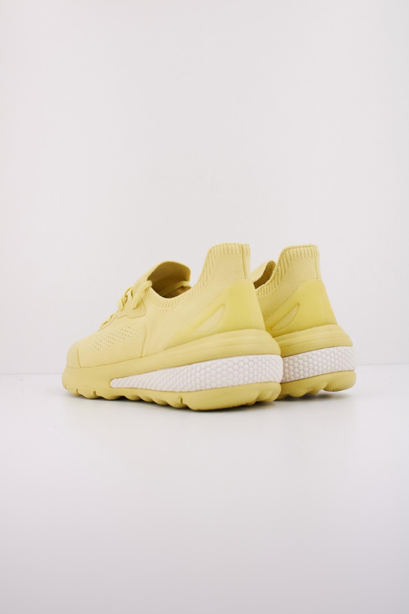GEOX D SPHERICA ACTIF en color AMARILLO  (4)