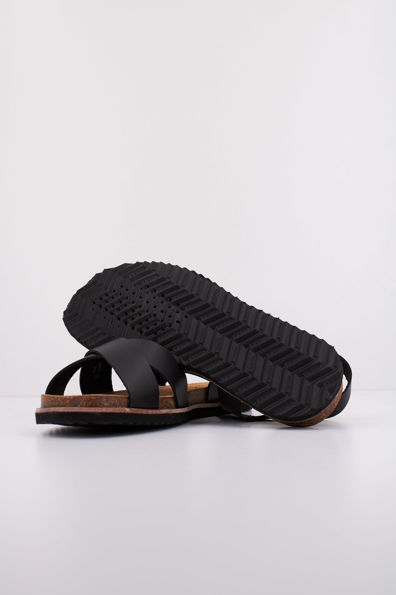 GEOX D LEUCA en color NEGRO  (5)
