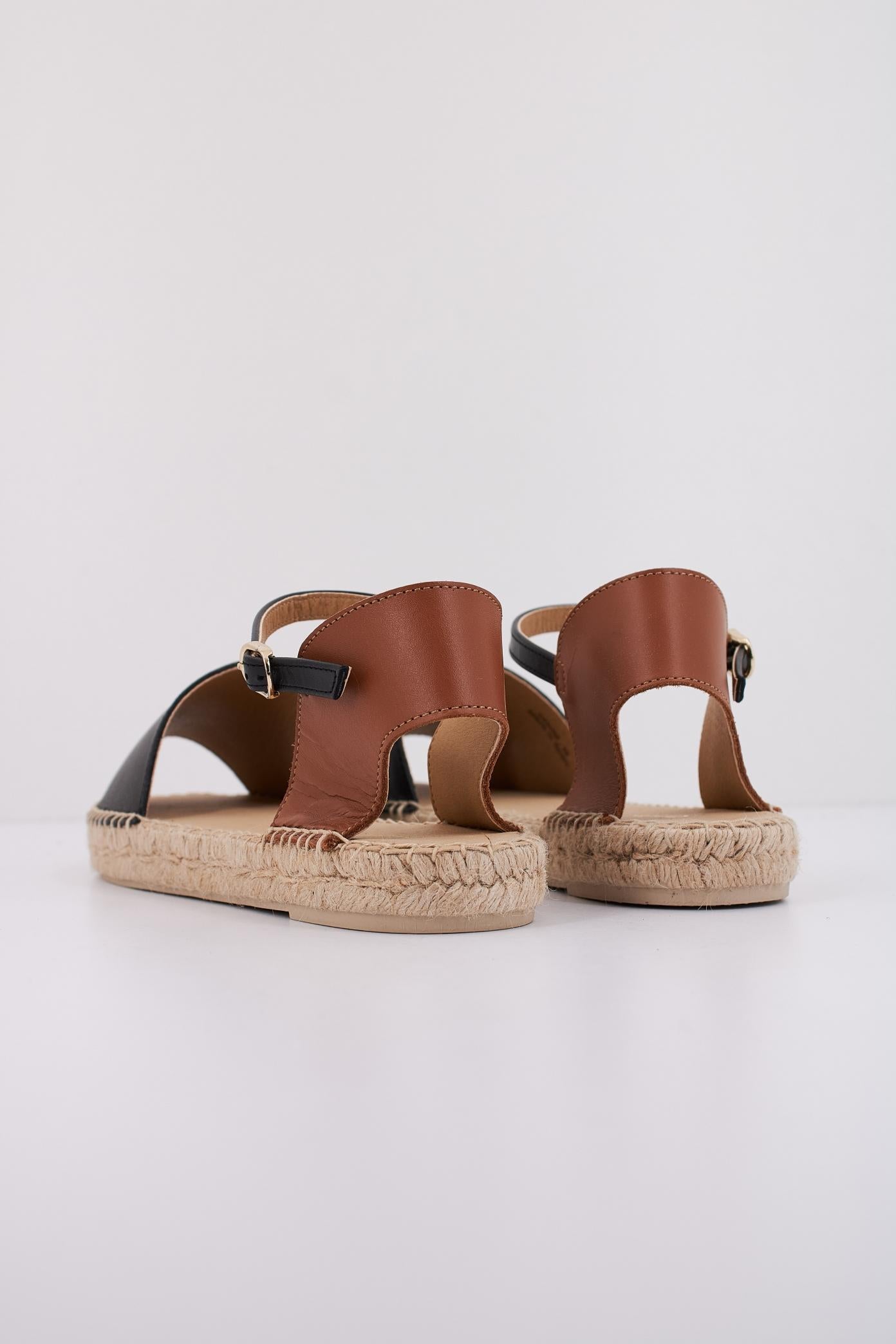 GEOX D LAMPEDUSA en color NEGRO  (4)