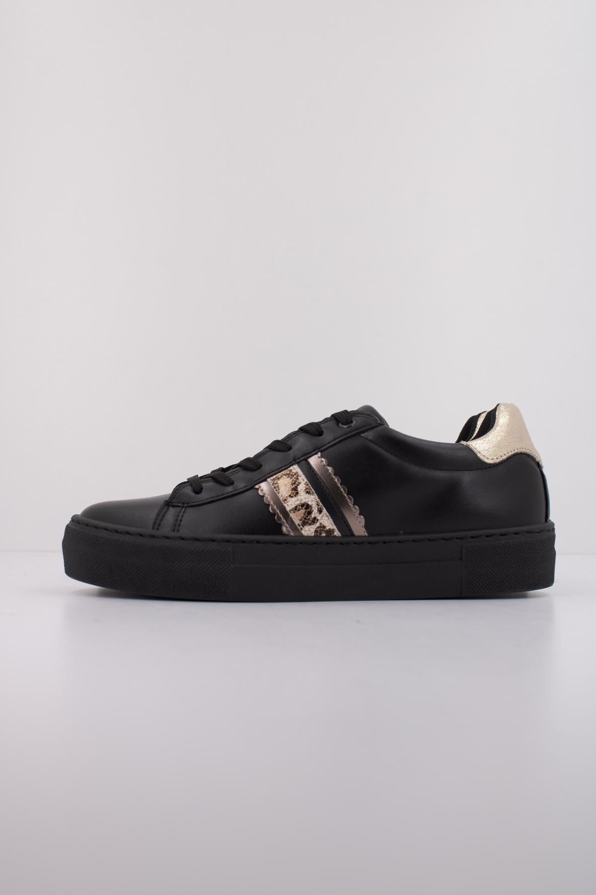 GEOX D CLAUDIN en color NEGRO  (1)