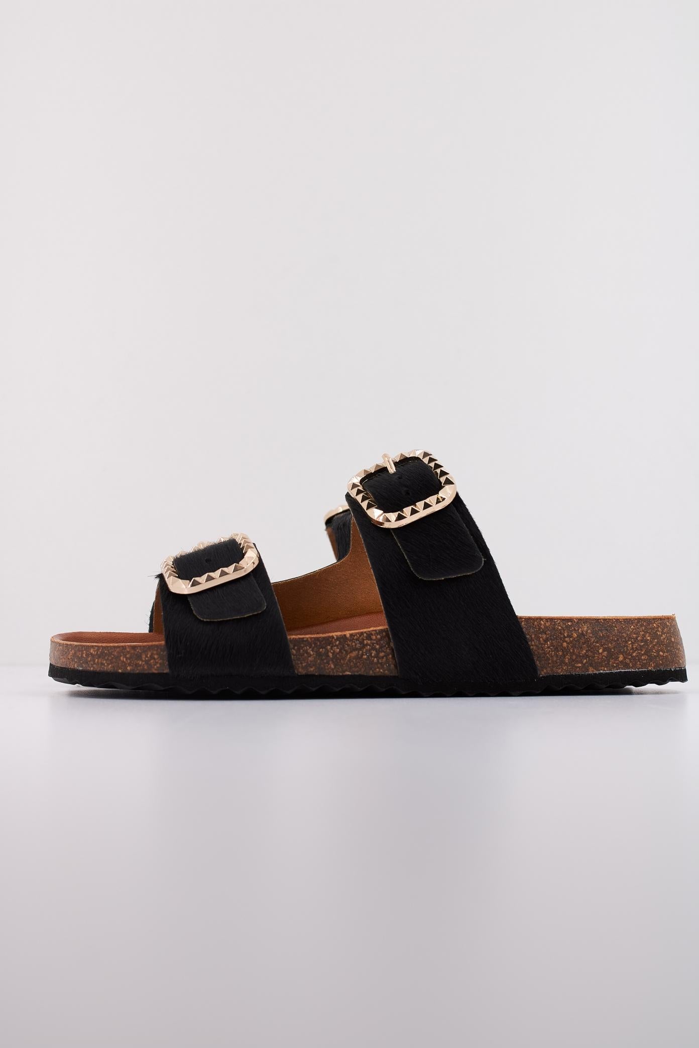 GEOX  D NEW BRIONIA B en color NEGRO  (1)