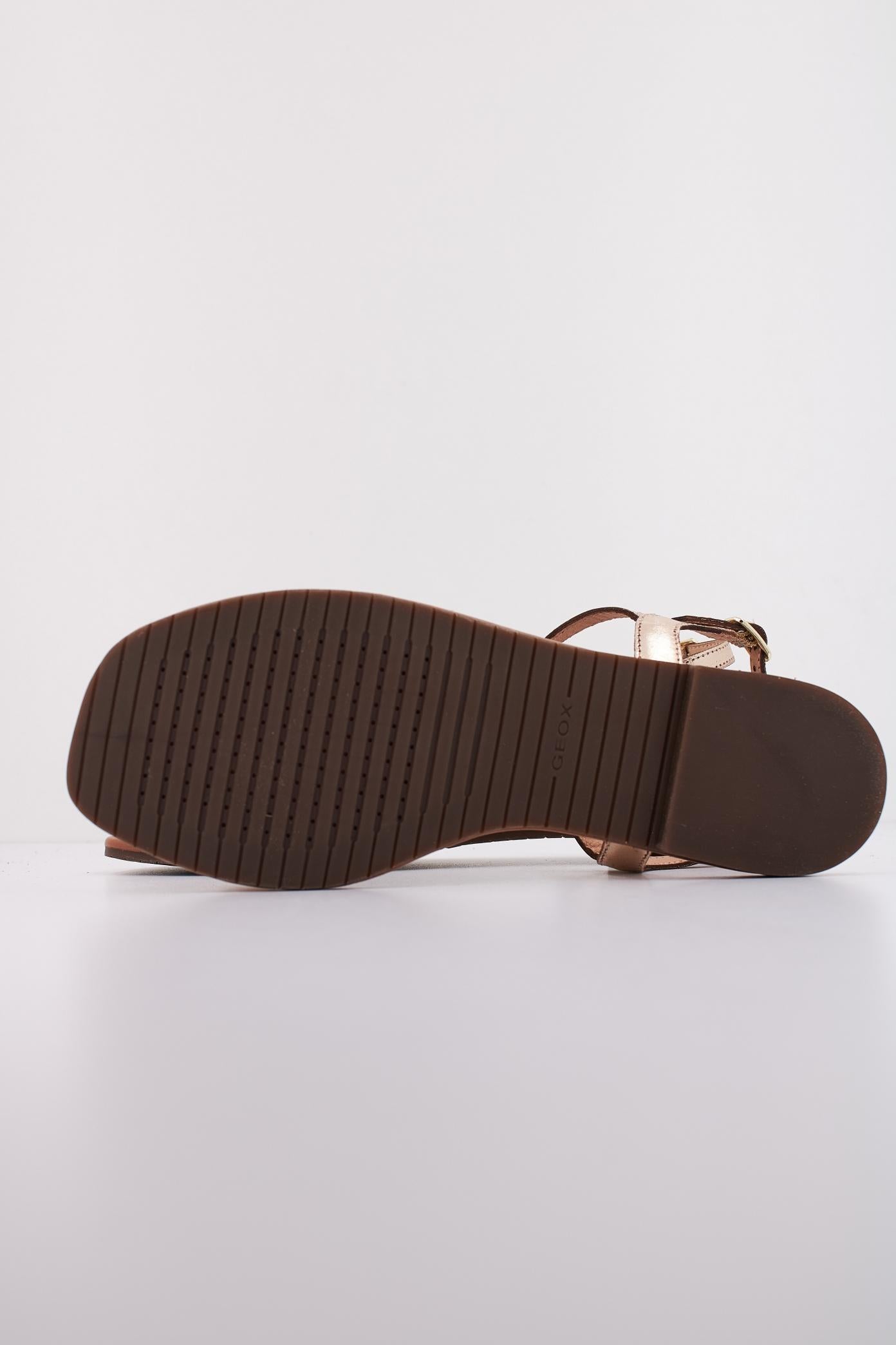 GEOX D SOZY Q en color BRONCE  (5)