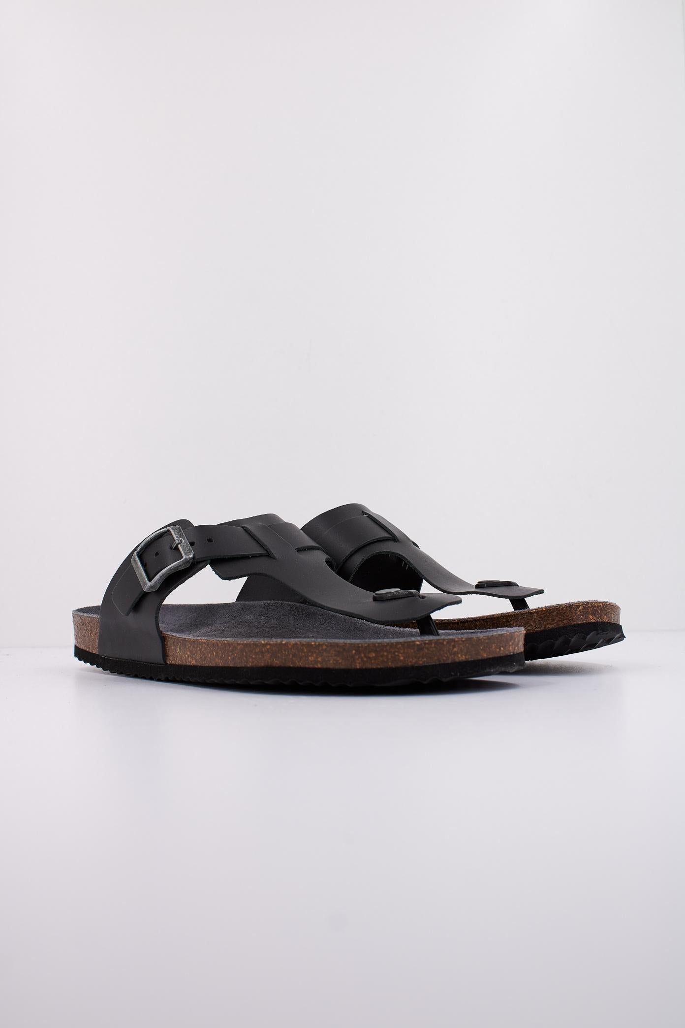 GEOX U SANDAL GHITA en color NEGRO  (2)