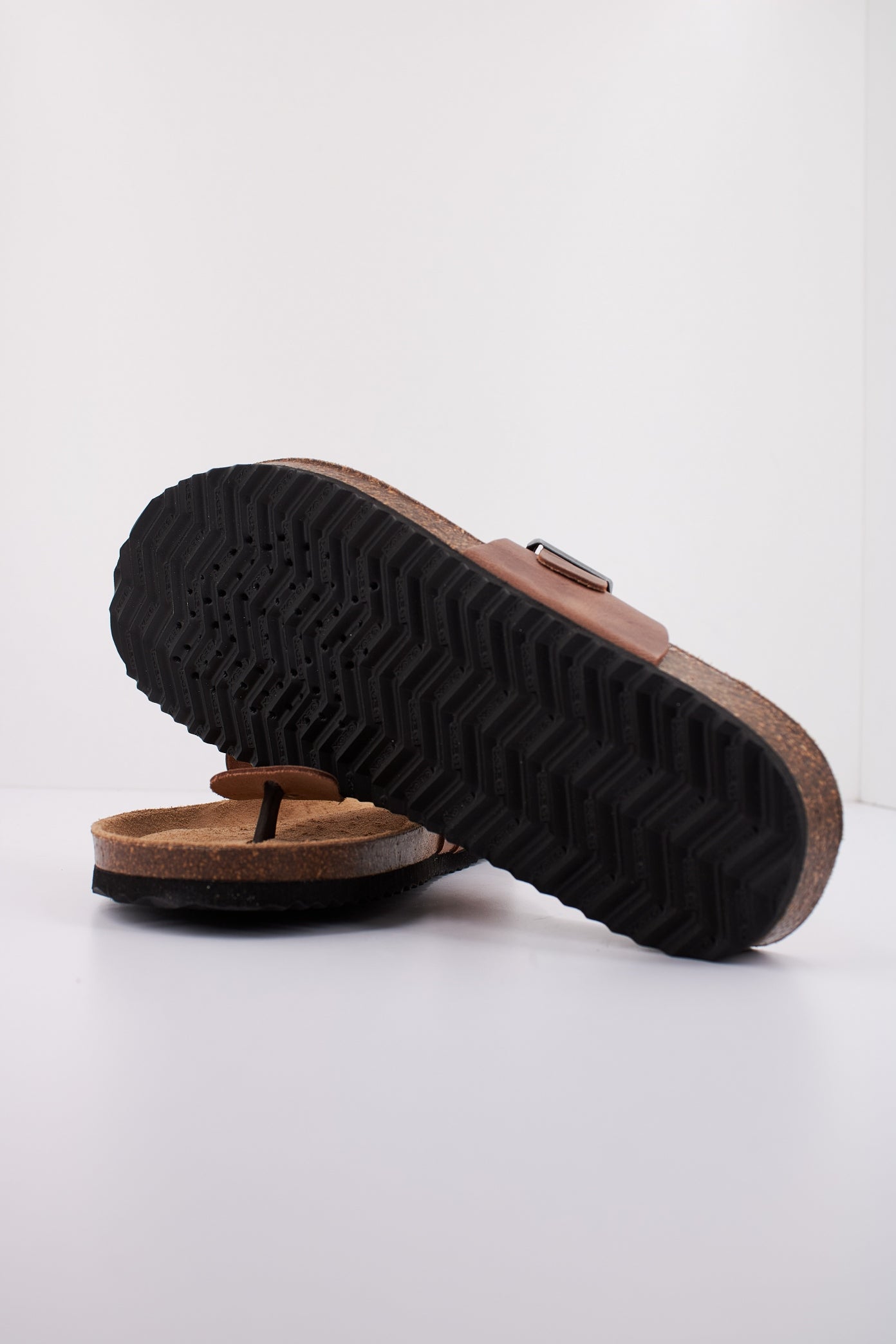 GEOX U SANDAL GHITA en color MARRON  (5)