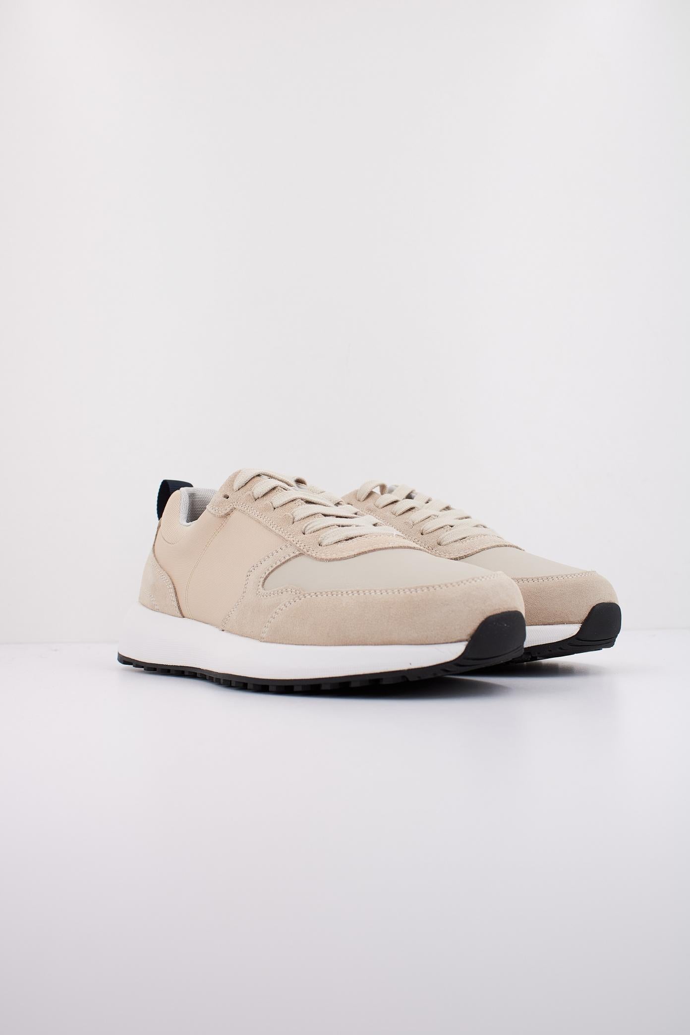 GEOX U VOLPIANO en color MARRON  (2)