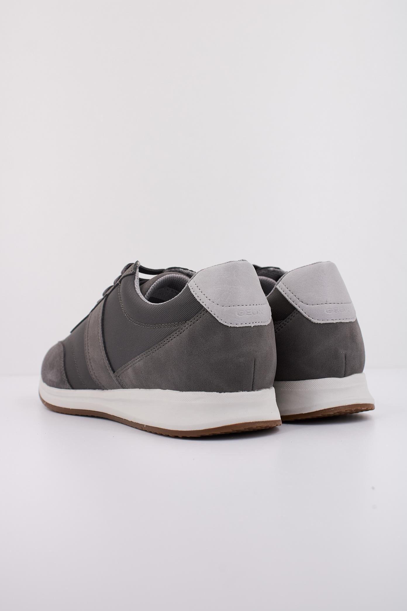 GEOX U AVERY en color GRIS  (4)