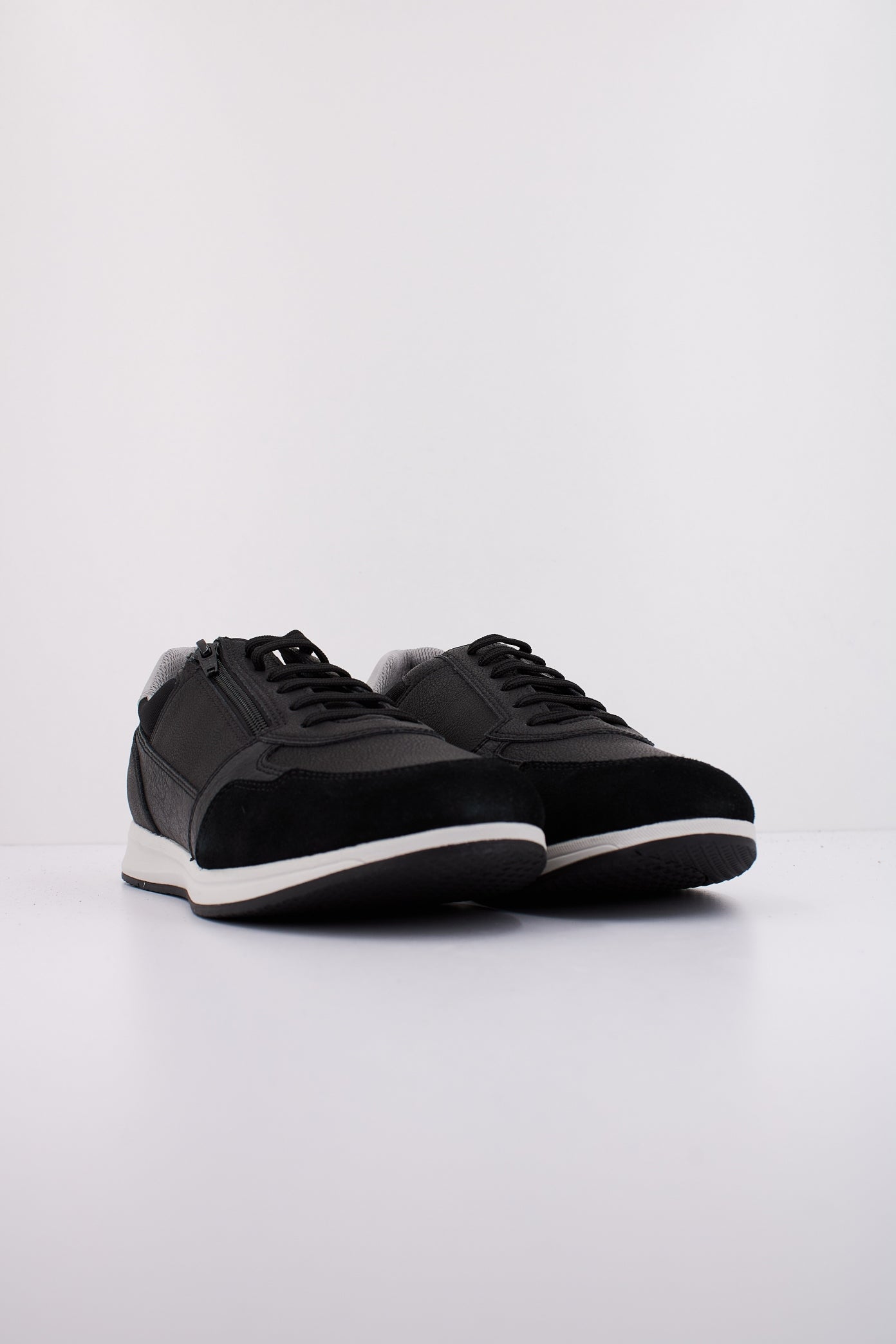 GEOX U AVERY en color NEGRO  (2)