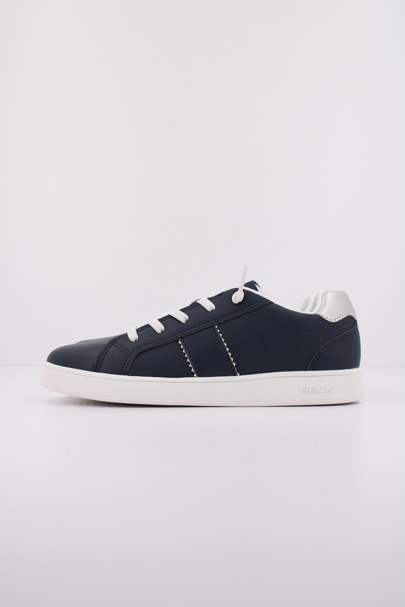 GEOX J ECLYPER GIRL en color AZUL  (1)