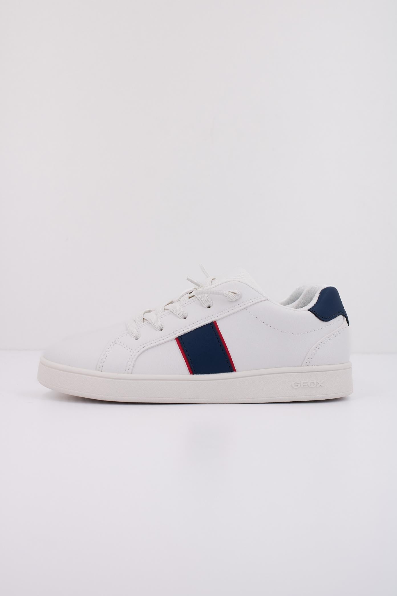 GEOX J ECLYPER BOY en color BLANCO  (1)