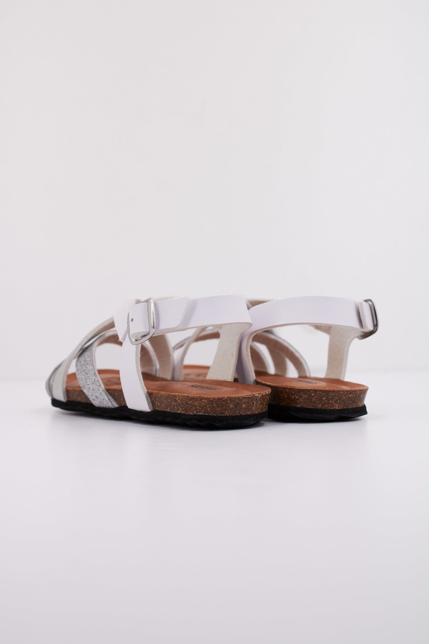 GEOX J SANDAL CHILENE GIR en color BLANCO  (4)