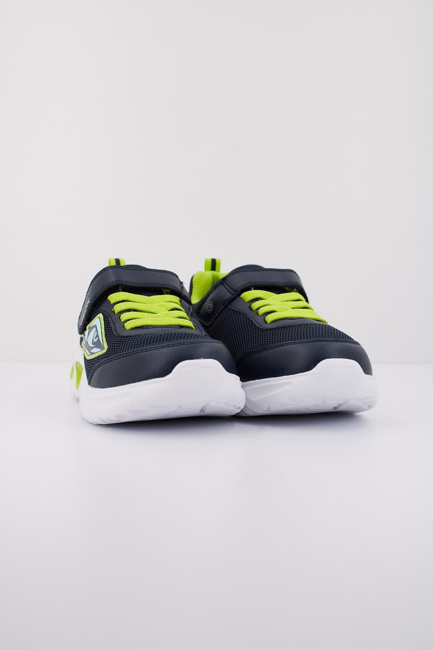 GEOX  J ASSISTER BOY en color AZUL  (2)