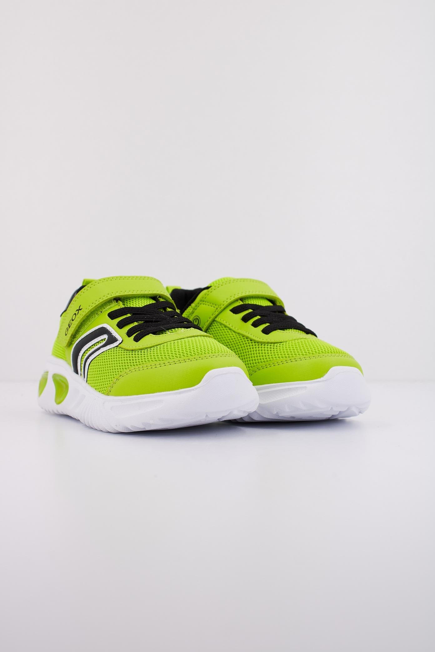 GEOX J ASSISTER BOY en color VERDE  (2)