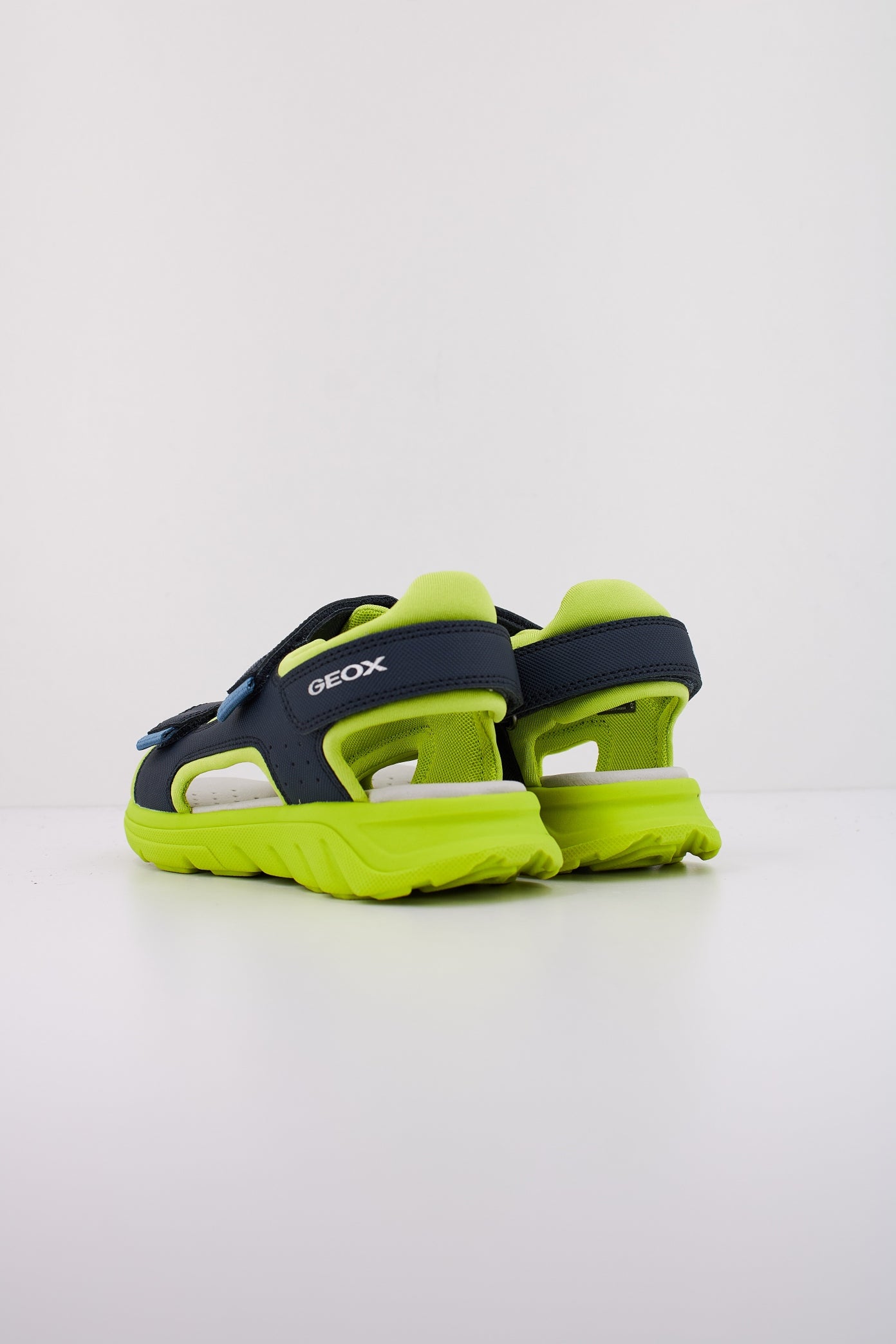 GEOX J SANDAL AIRADYUM BO en color AZUL  (4)
