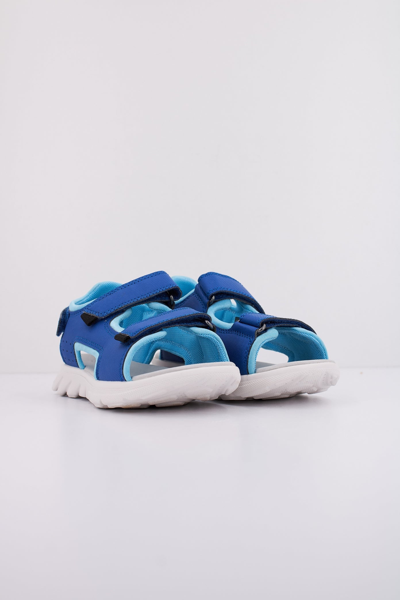 GEOX J SANDAL AIRADYUM BO en color AZUL  (2)