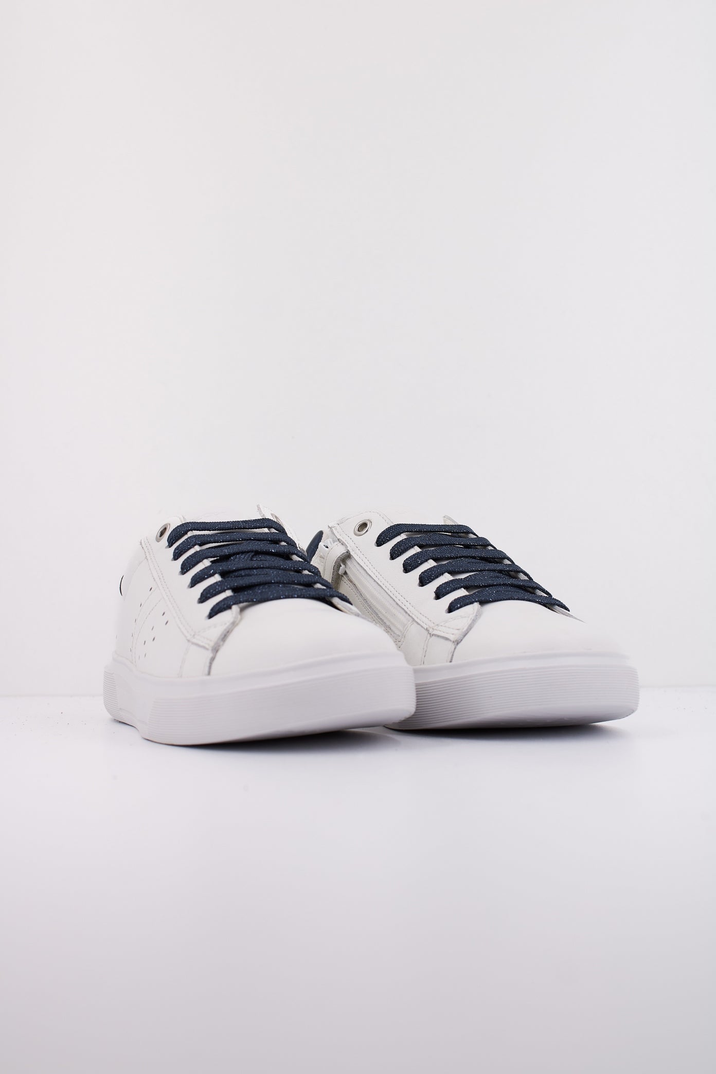 GEOX J NETTUNO GIRL en color BLANCO  (2)