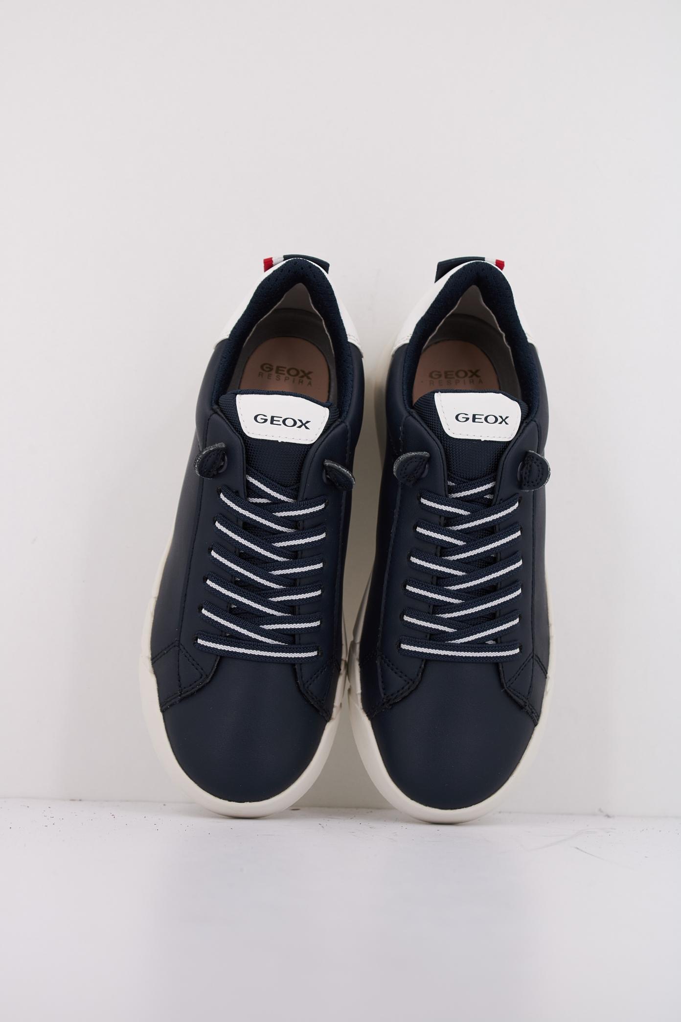 GEOX J HYROO BOY en color AZUL  (3)