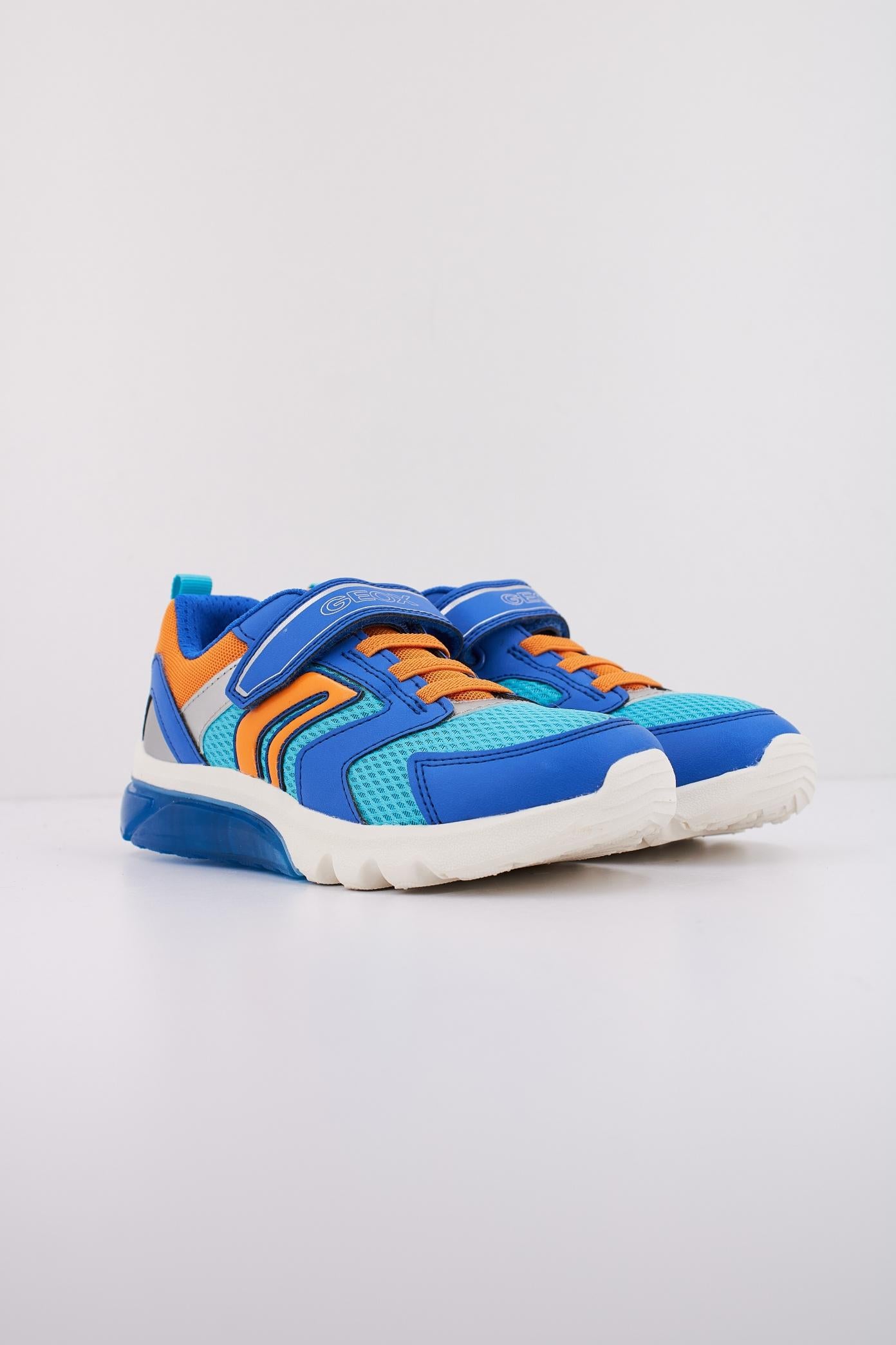 GEOX J CIBERDRON BOY en color AZUL  (2)