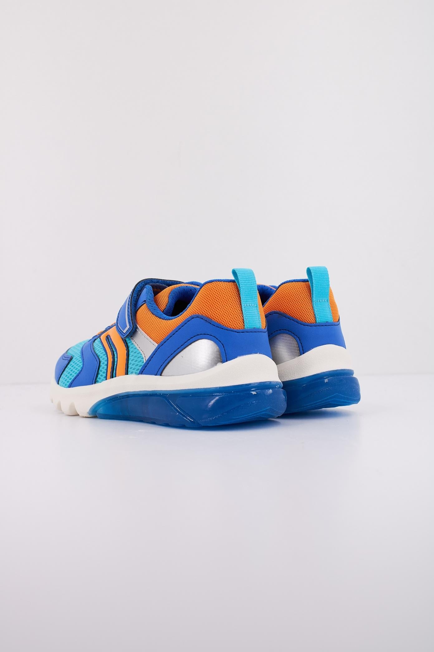 GEOX J CIBERDRON BOY en color AZUL  (4)