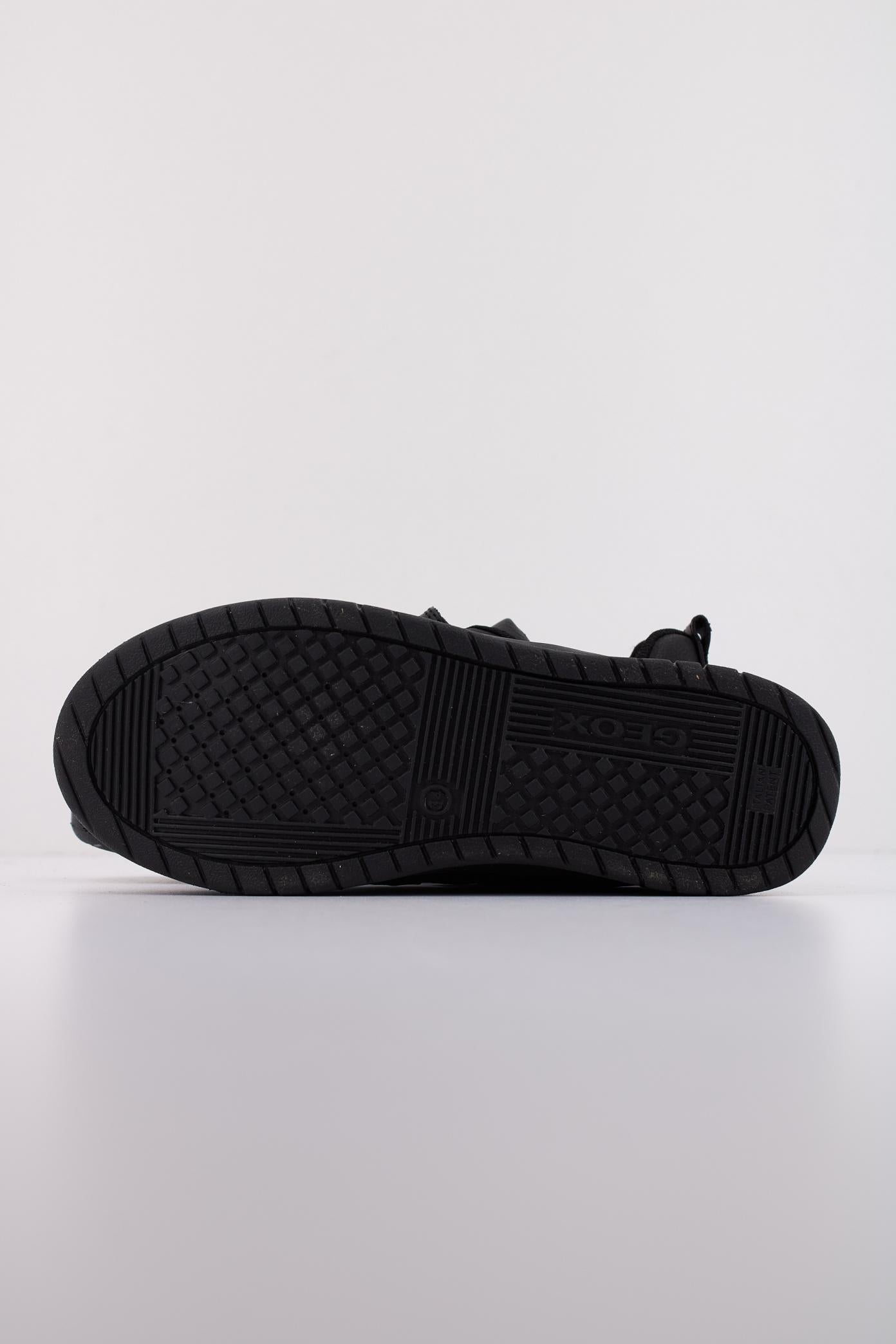 GEOX  J PERTH BOY en color NEGRO  (5)