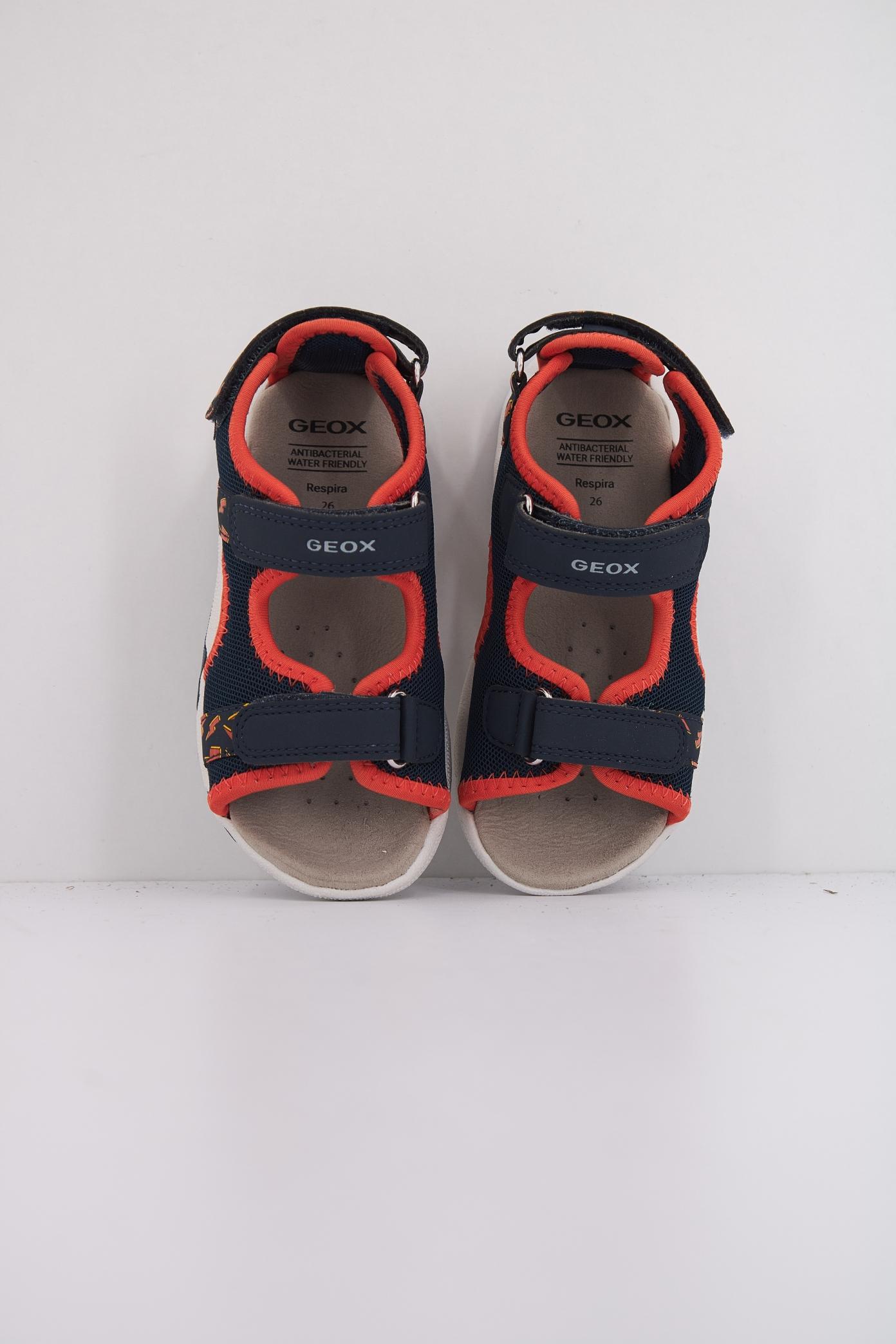 GEOX  B SANDAL MULTY BOY en color AZUL  (3)