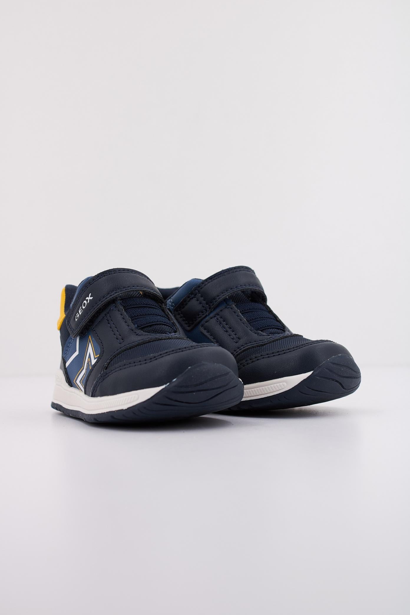 GEOX B RISHON BOY en color AZUL  (2)