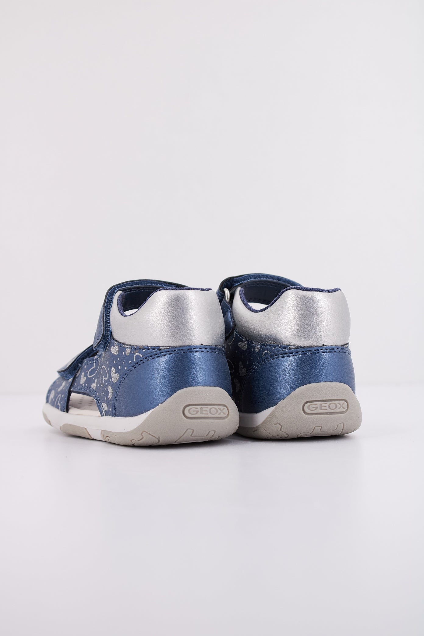 GEOX B SANDAL TAPUZ GIRL en color AZUL  (4)
