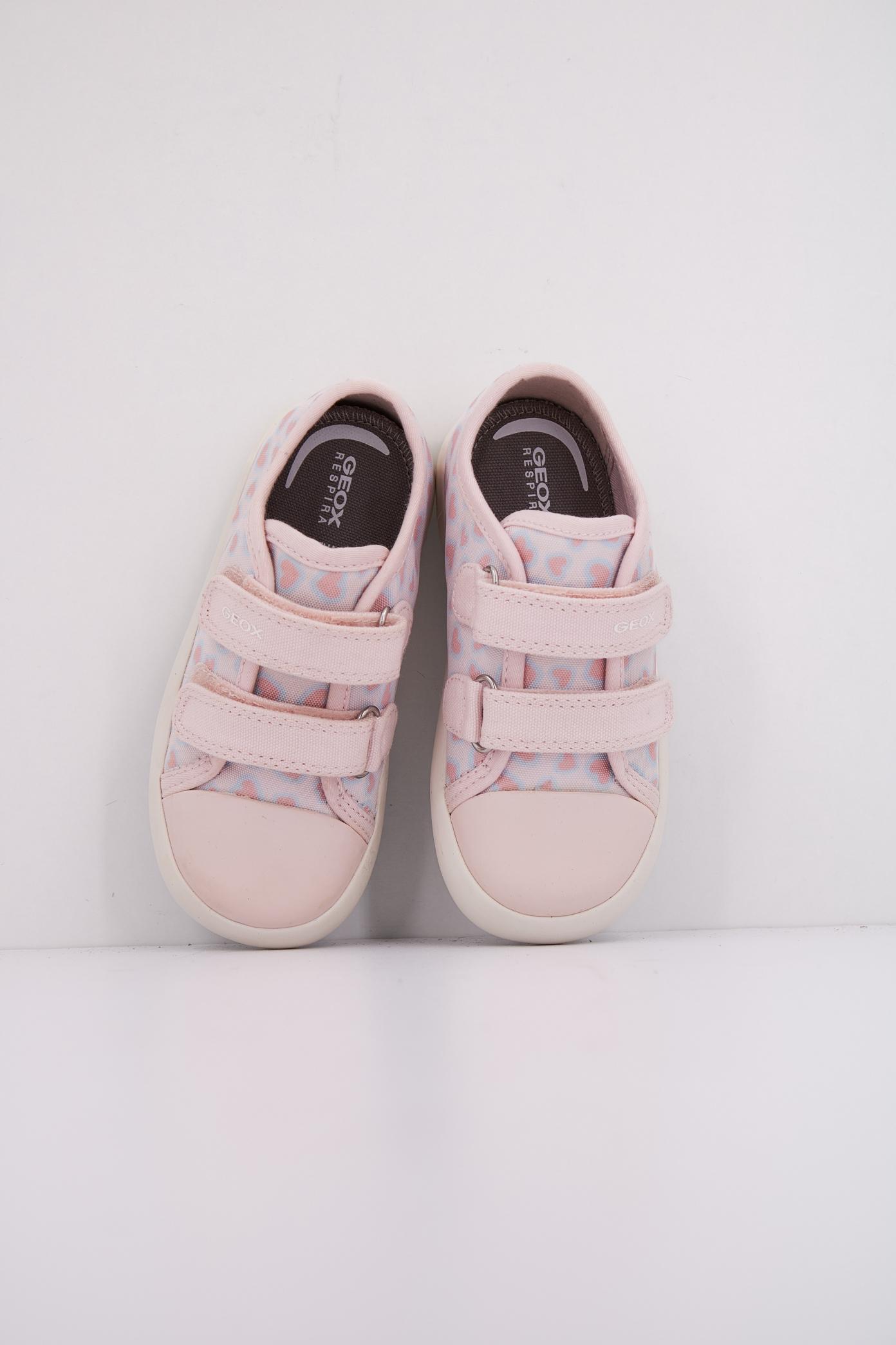 GEOX  B GISLI GIRL en color ROSA  (3)