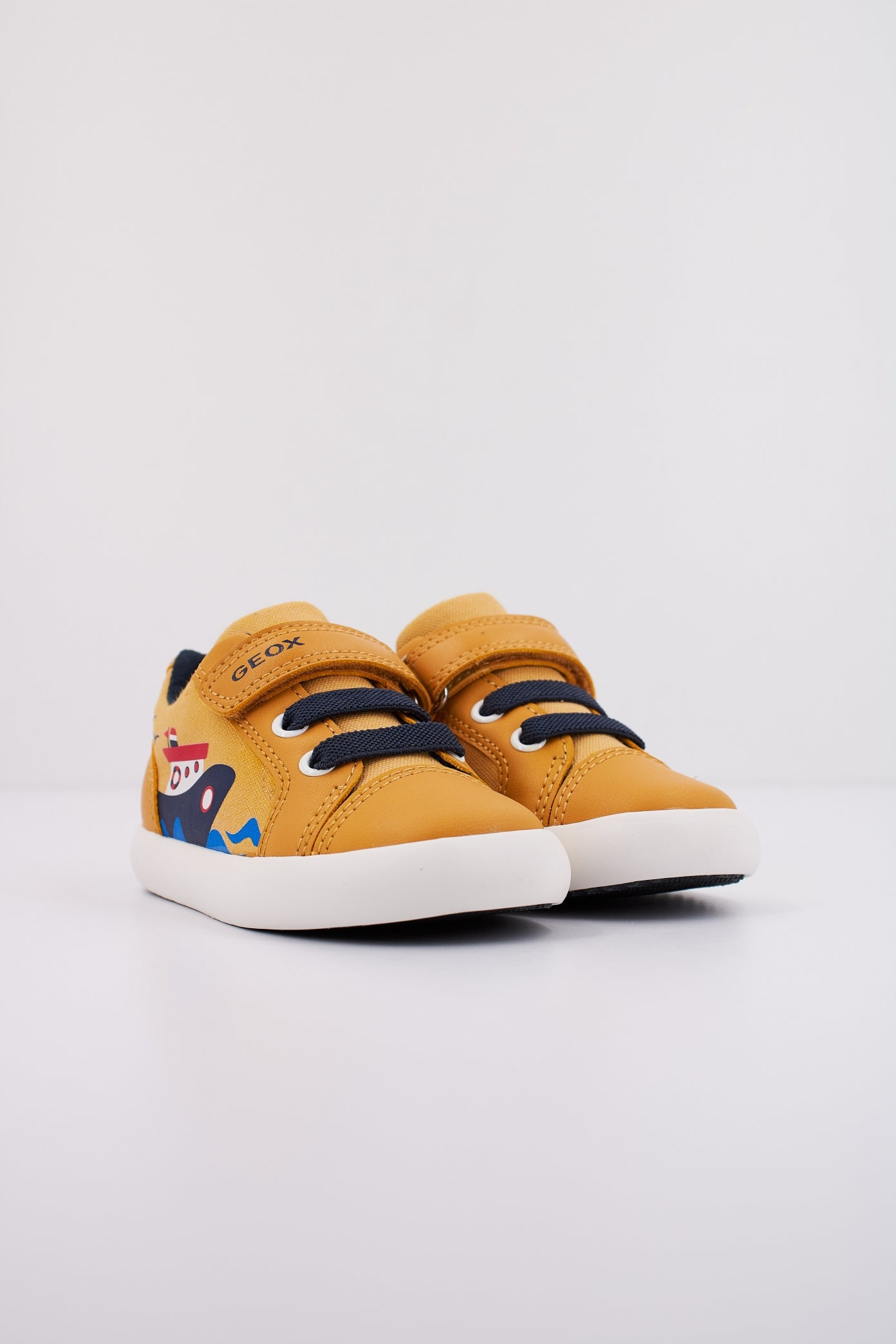 GEOX  B GISLI BOY en color AMARILLO  (2)