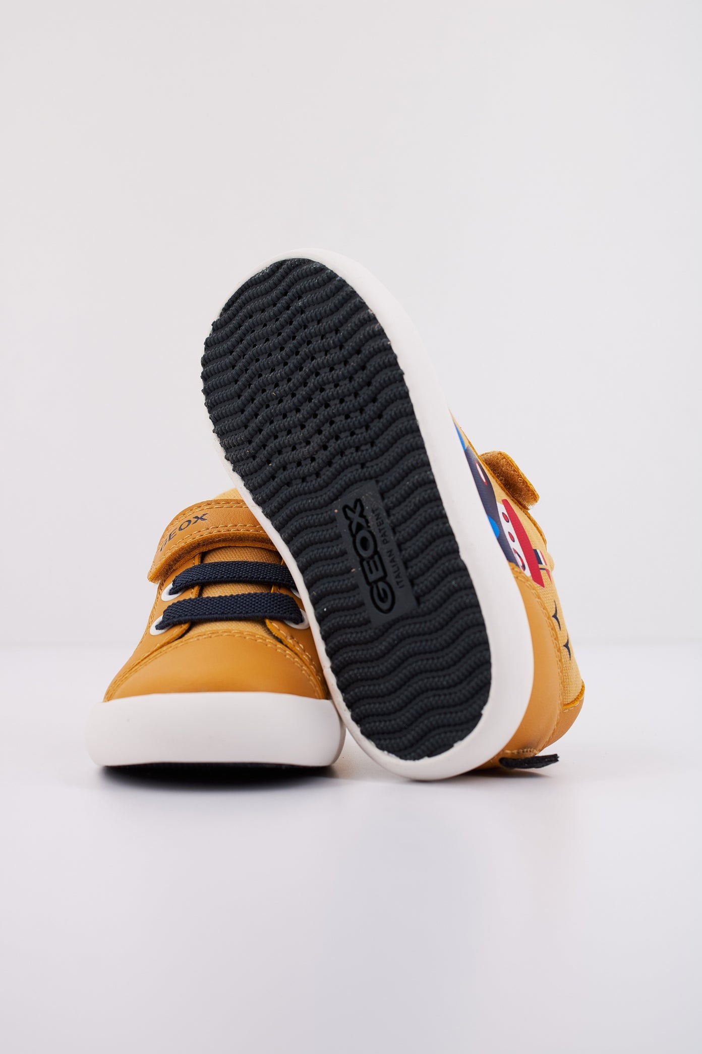 GEOX  B GISLI BOY en color AMARILLO  (5)