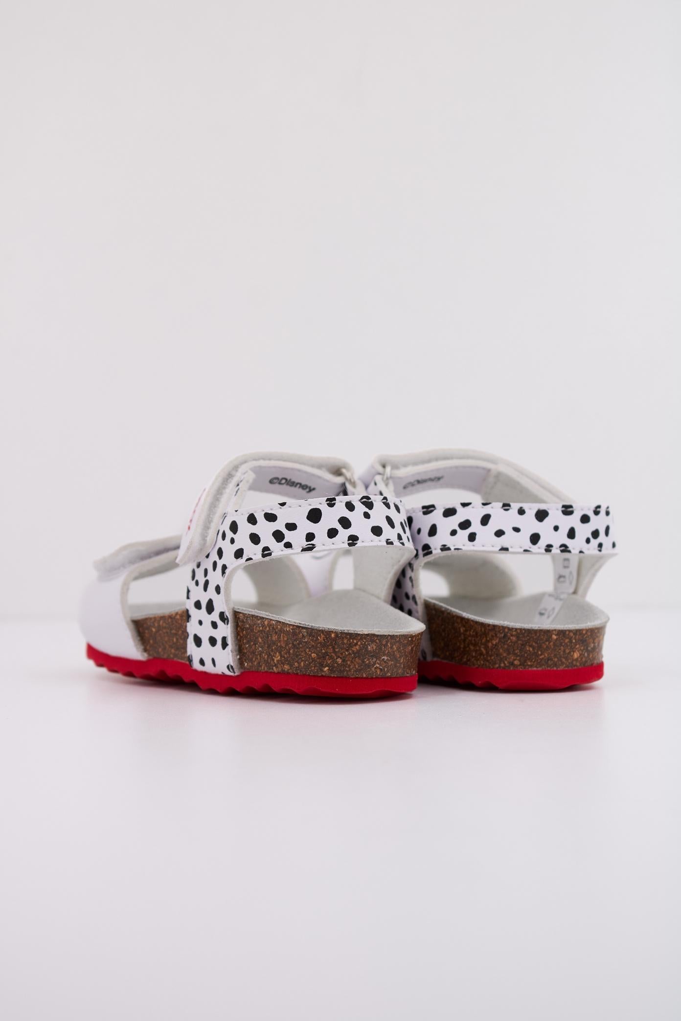 GEOX B SANDAL CHALKI GIRL en color BLANCO  (4)