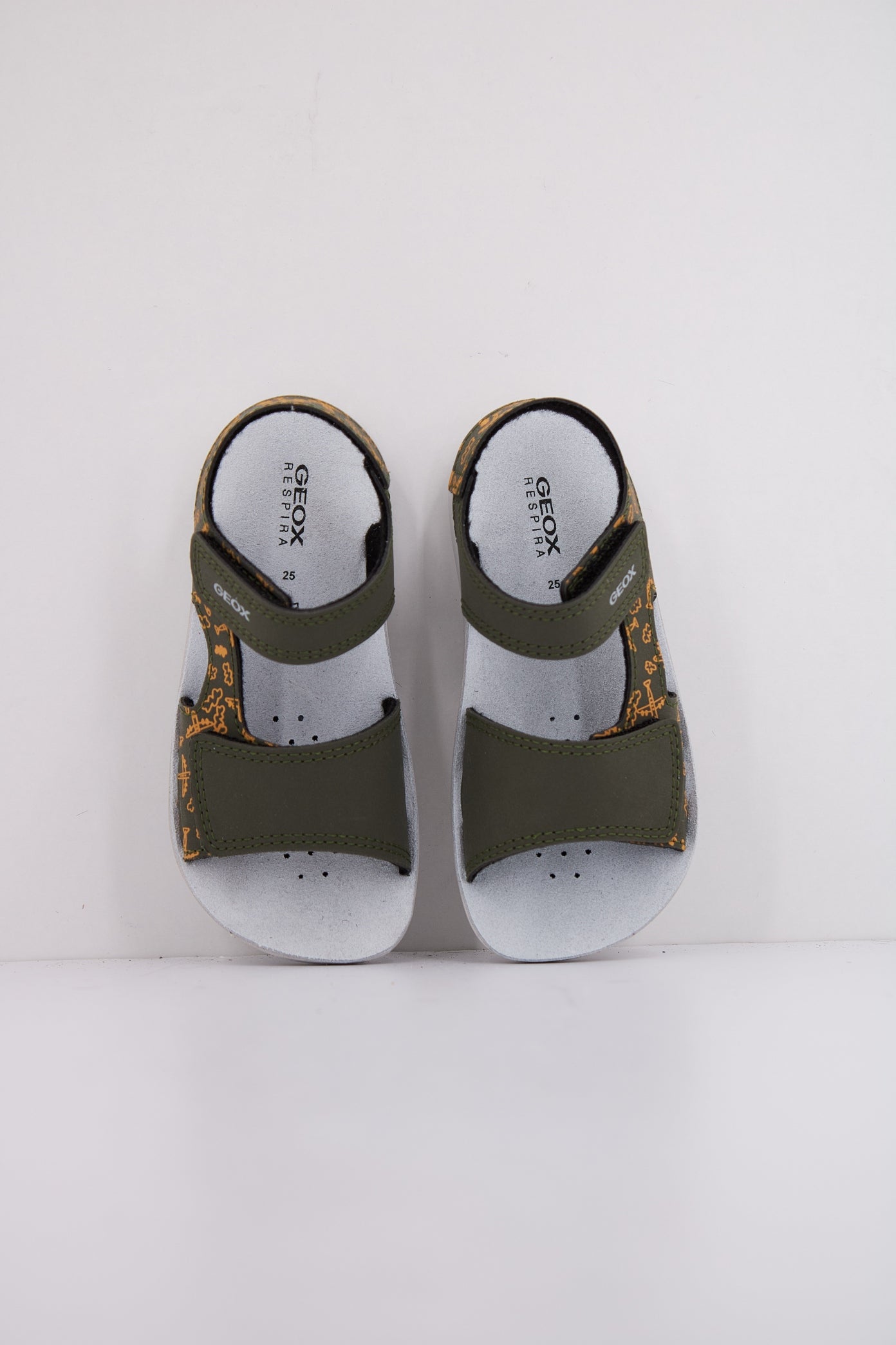 GEOX B SANDAL LIGHTFLOPPY en color VERDE  (3)