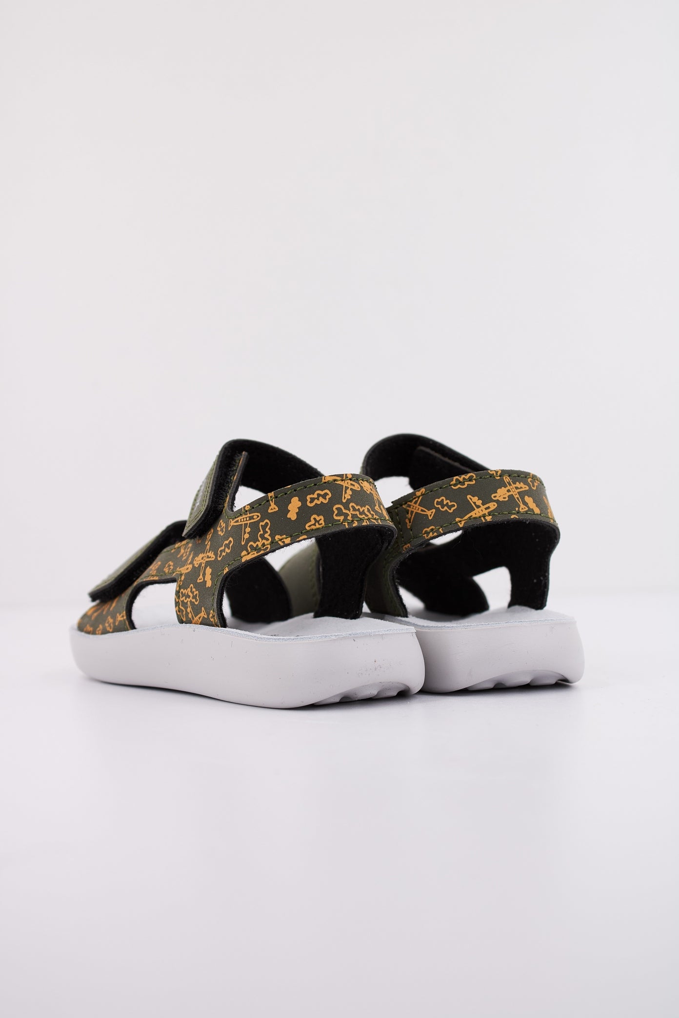 GEOX B SANDAL LIGHTFLOPPY en color VERDE  (4)