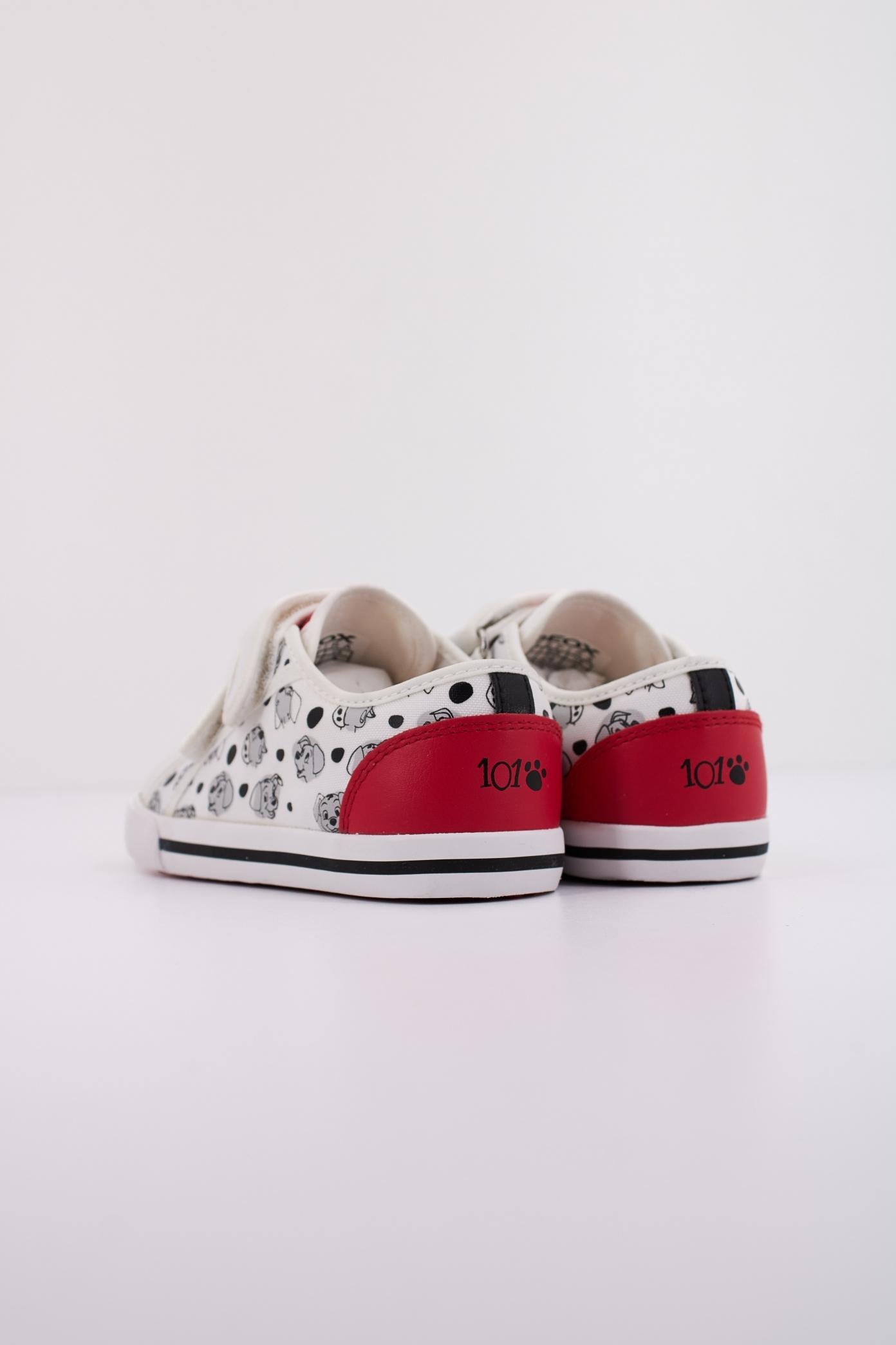 GEOX B KILWI GIRL en color BLANCO  (4)