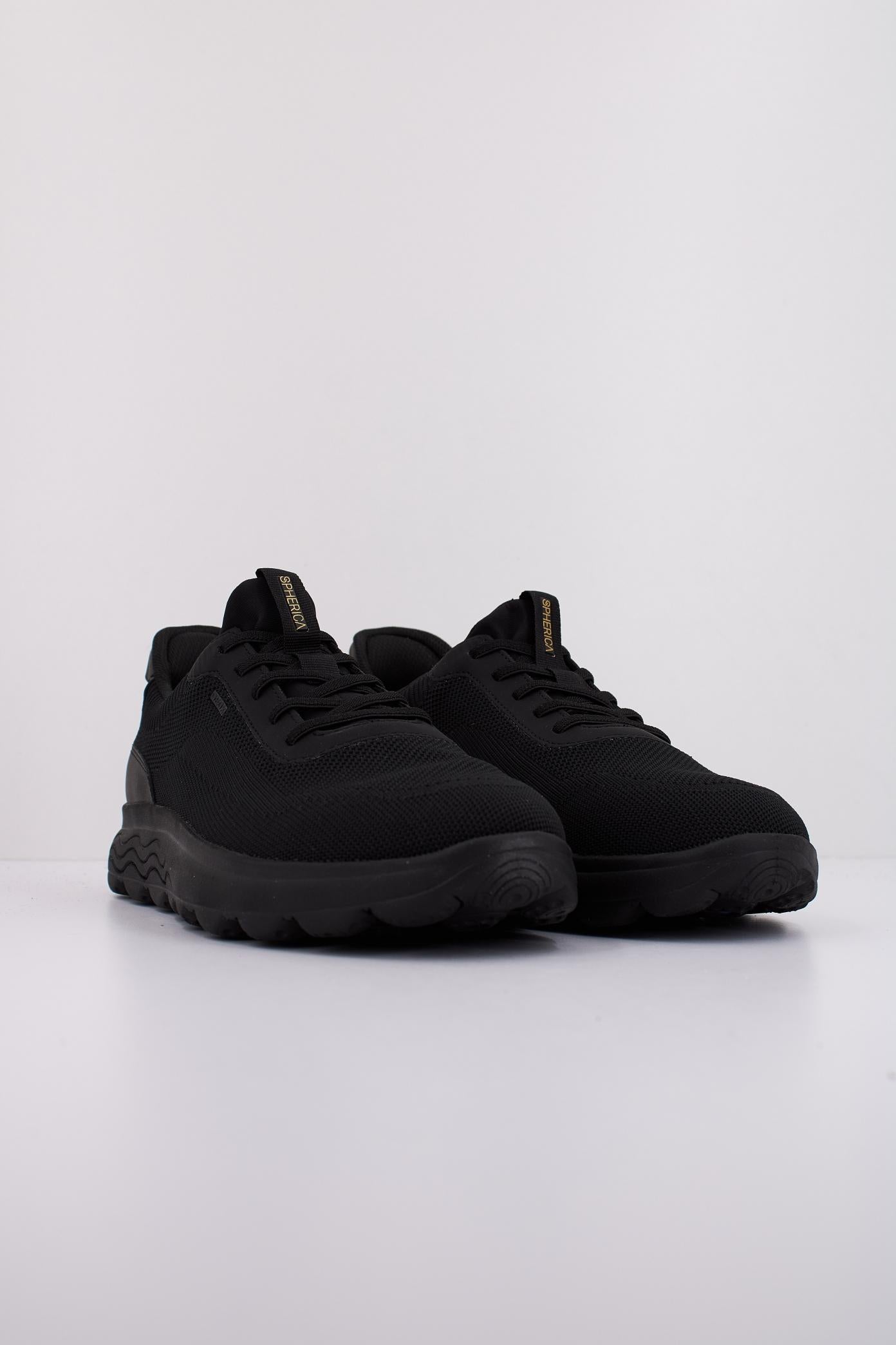 GEOX U SPHERICA PLUS en color NEGRO  (2)