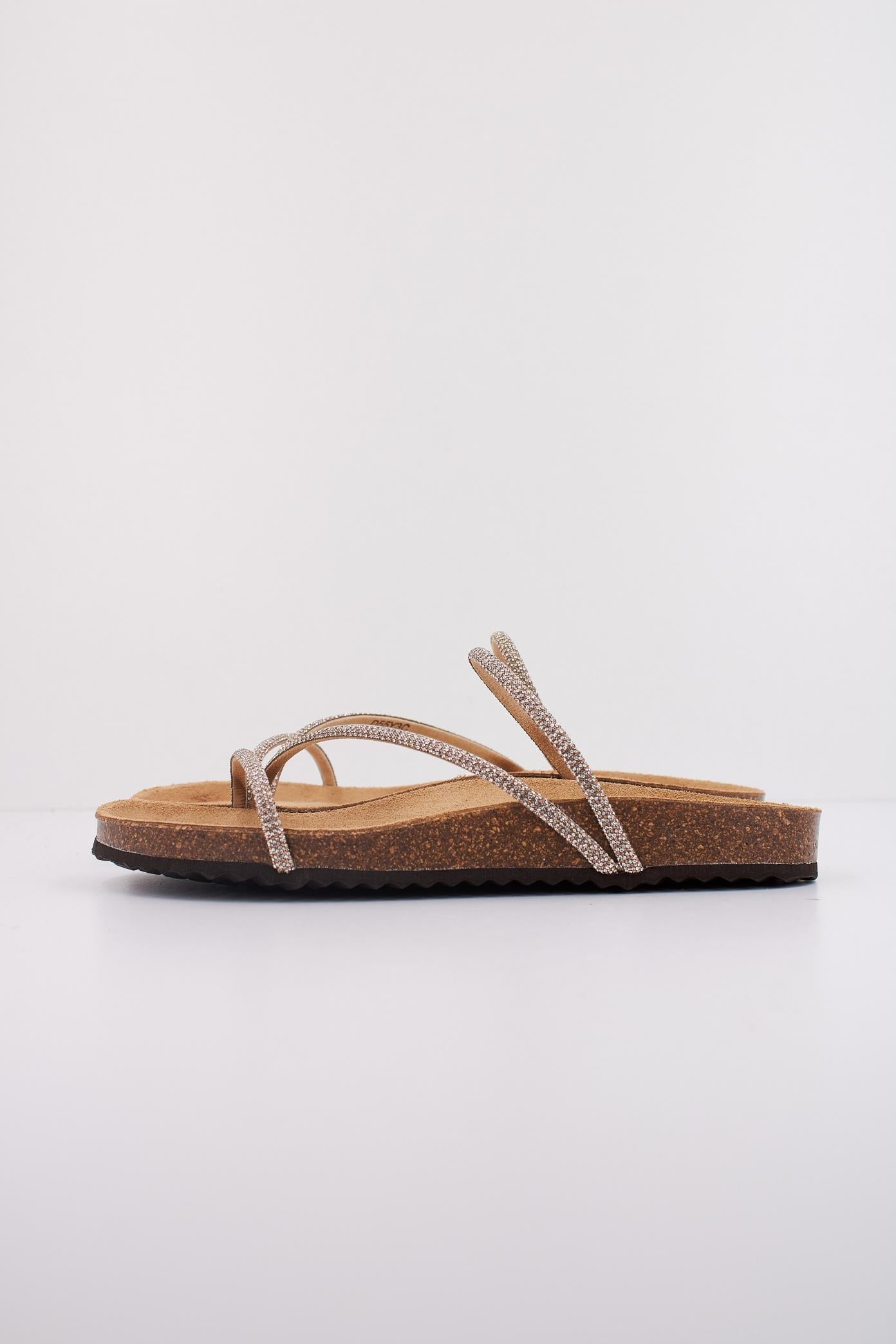 GEOX D BRIONIA R en color ORO  (1)