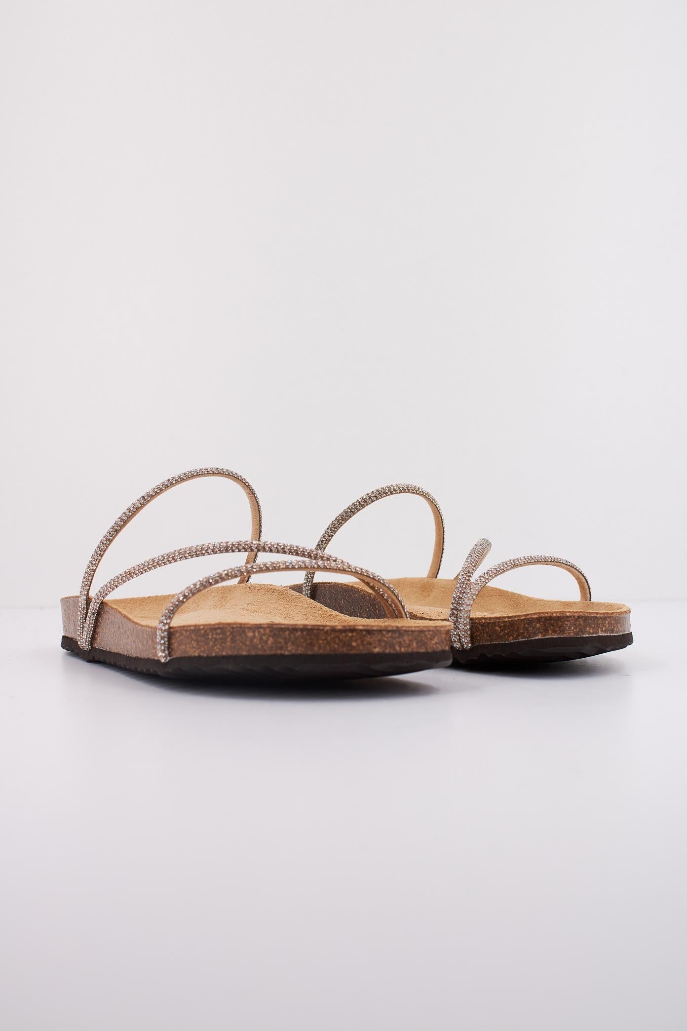 GEOX D BRIONIA R en color ORO  (2)