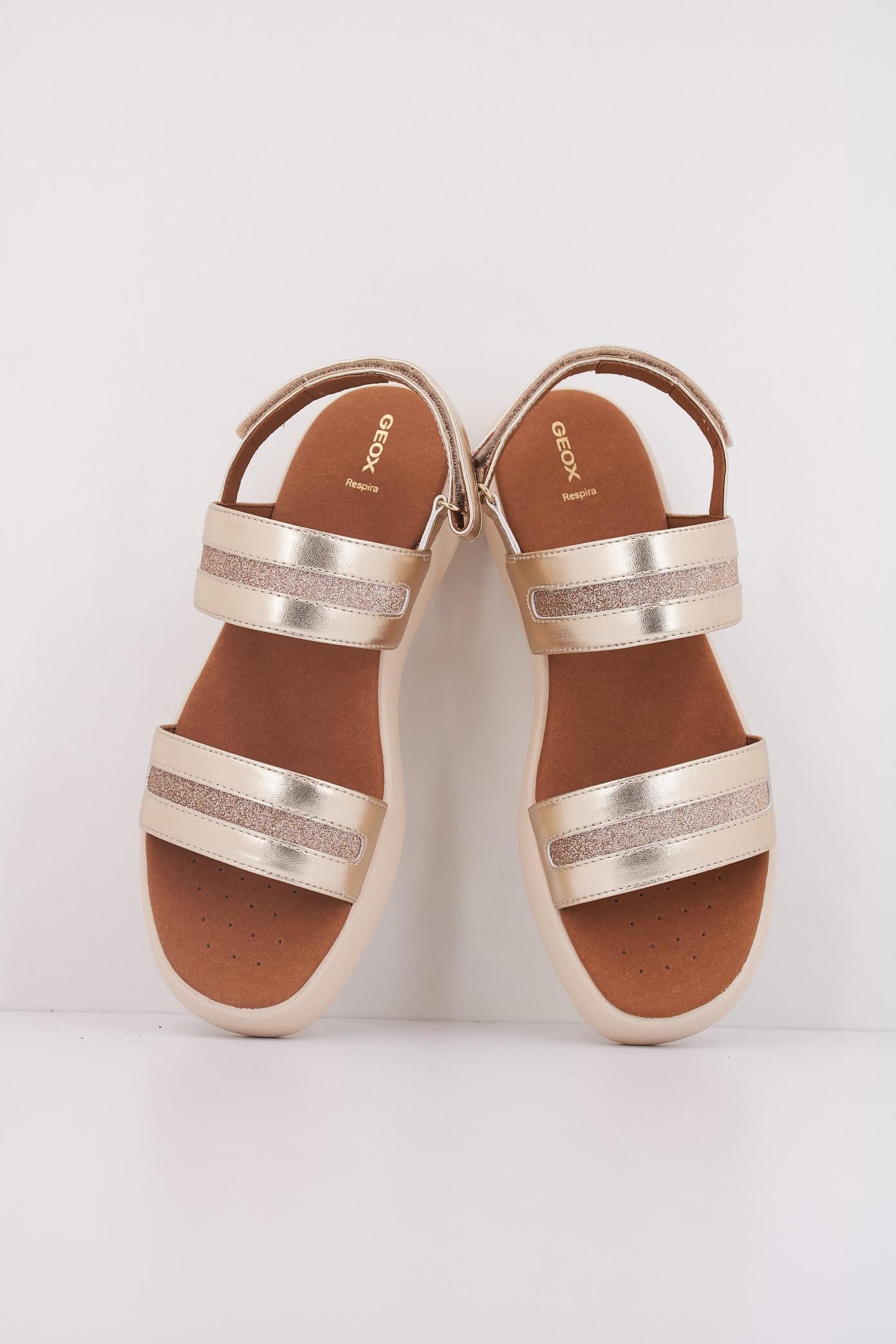 GEOX D CAMALEI en color ORO  (3)