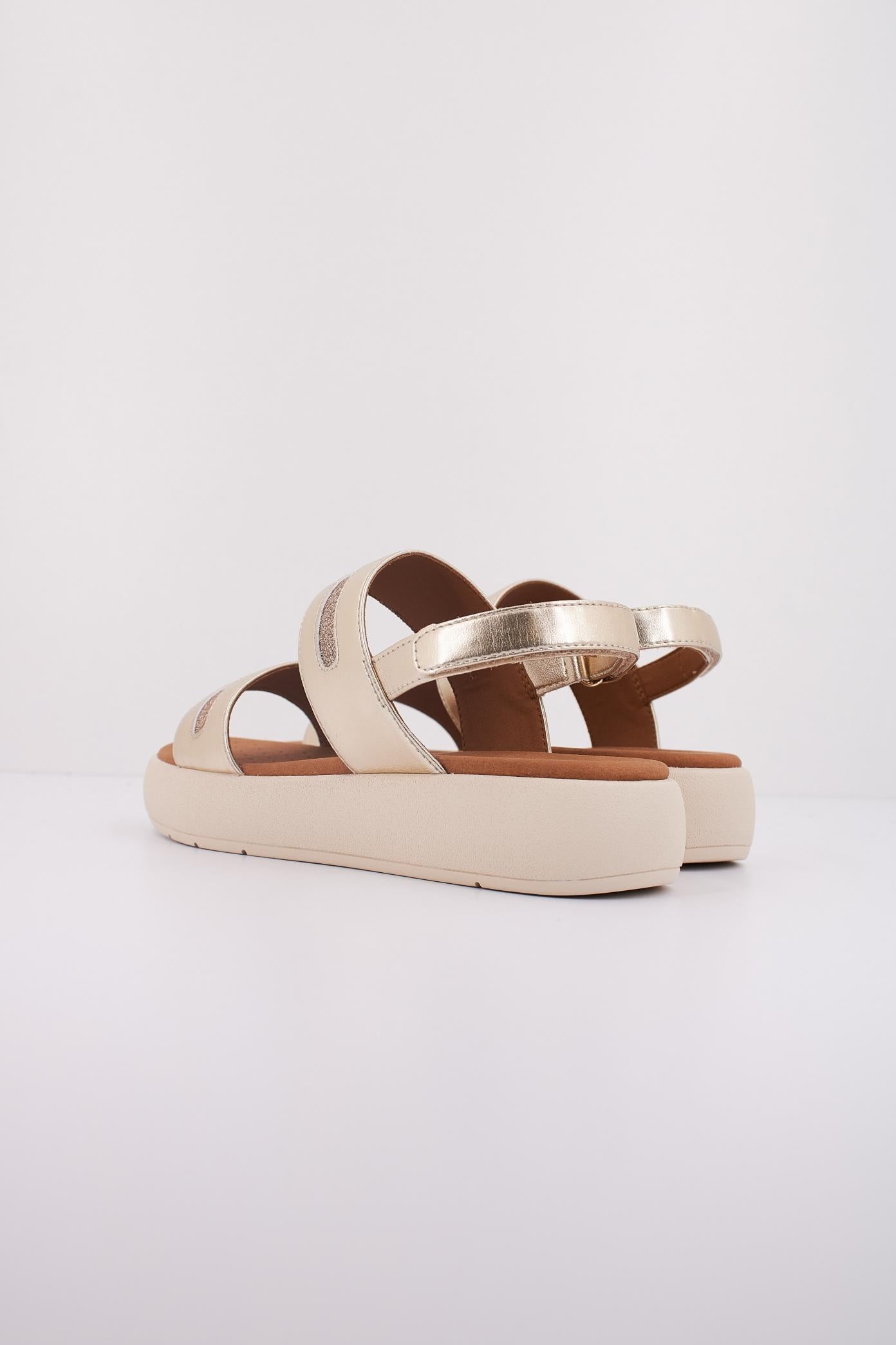 GEOX D CAMALEI en color ORO  (4)