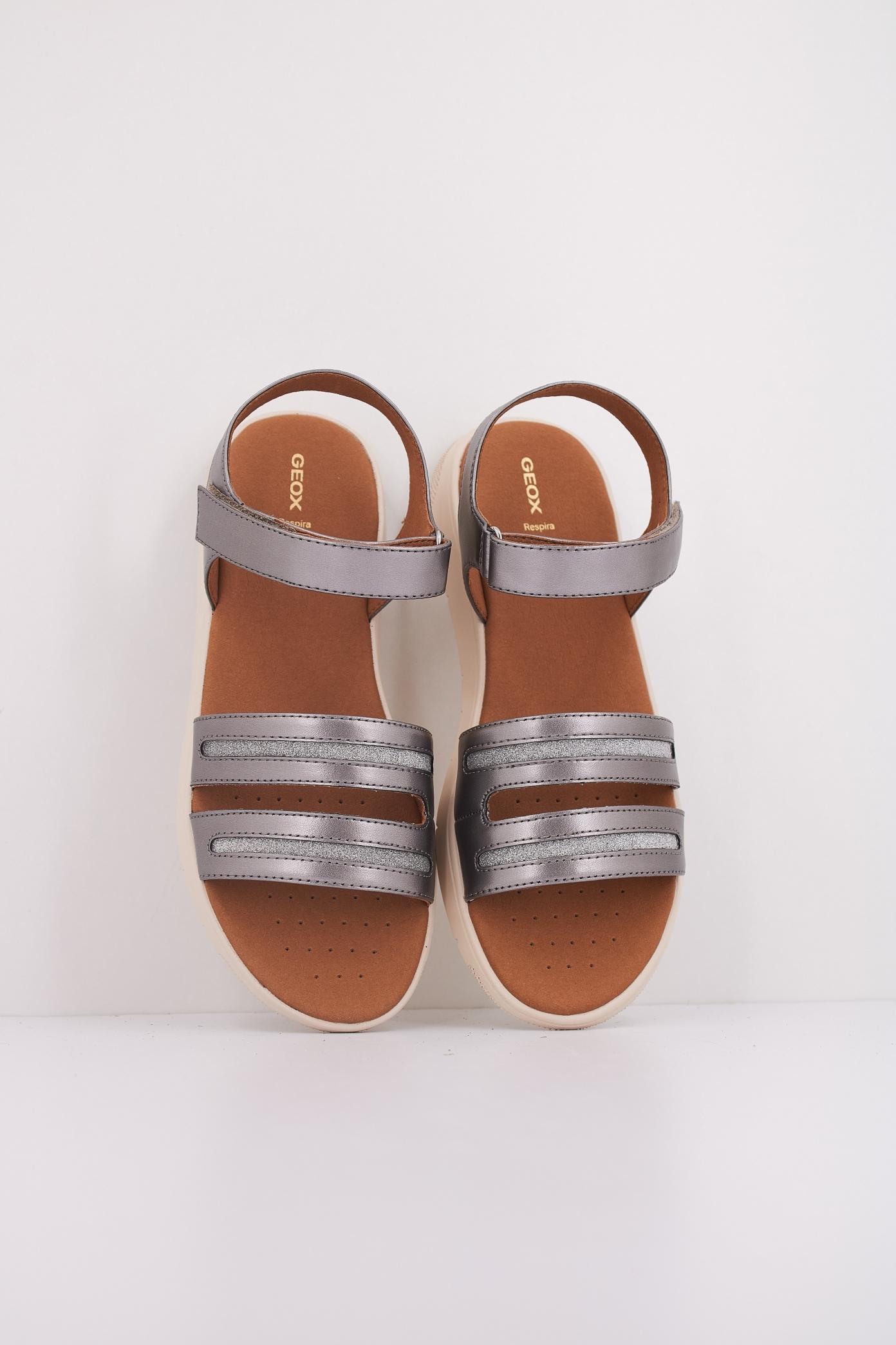 GEOX D DANDRA en color GRIS  (3)