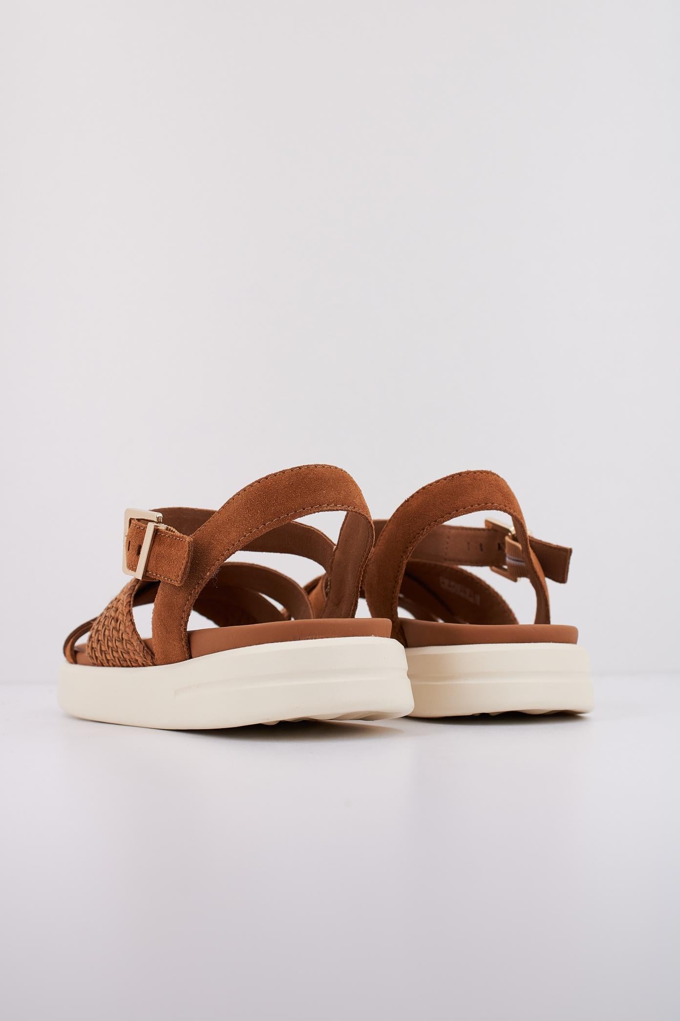GEOX D XAND S en color MARRON  (4)