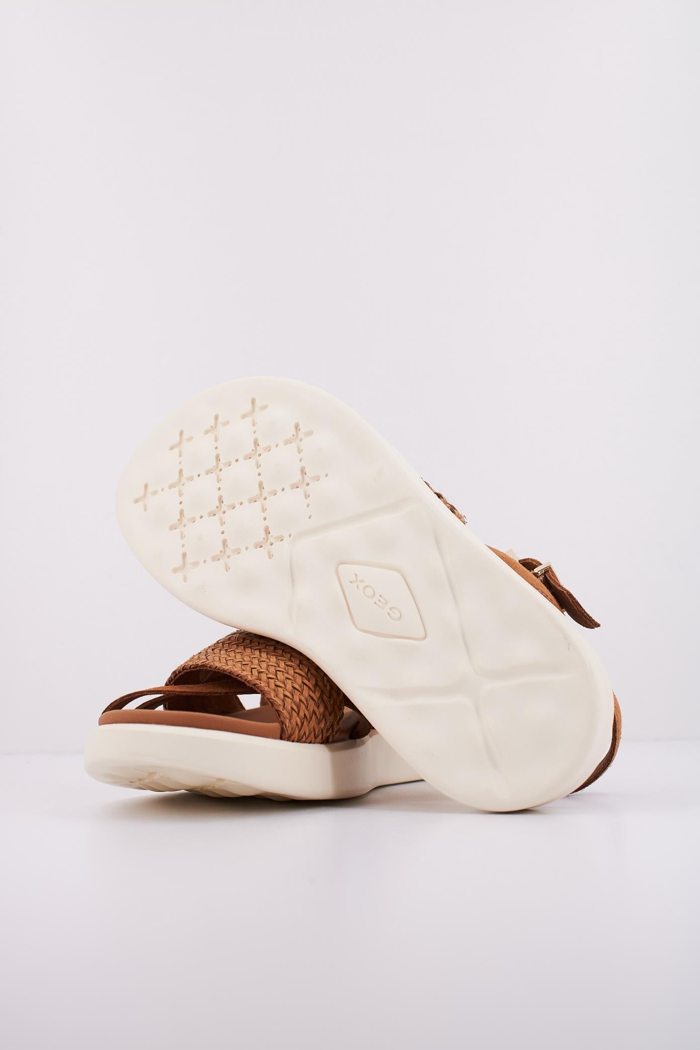 GEOX D XAND S en color MARRON  (5)
