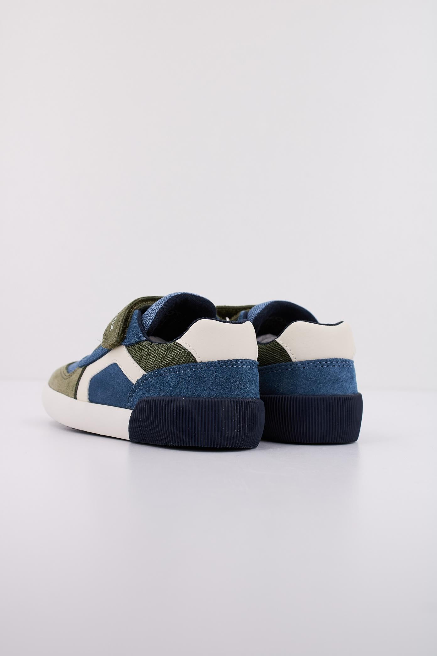 GEOX B GISLI BOY en color AZUL  (4)