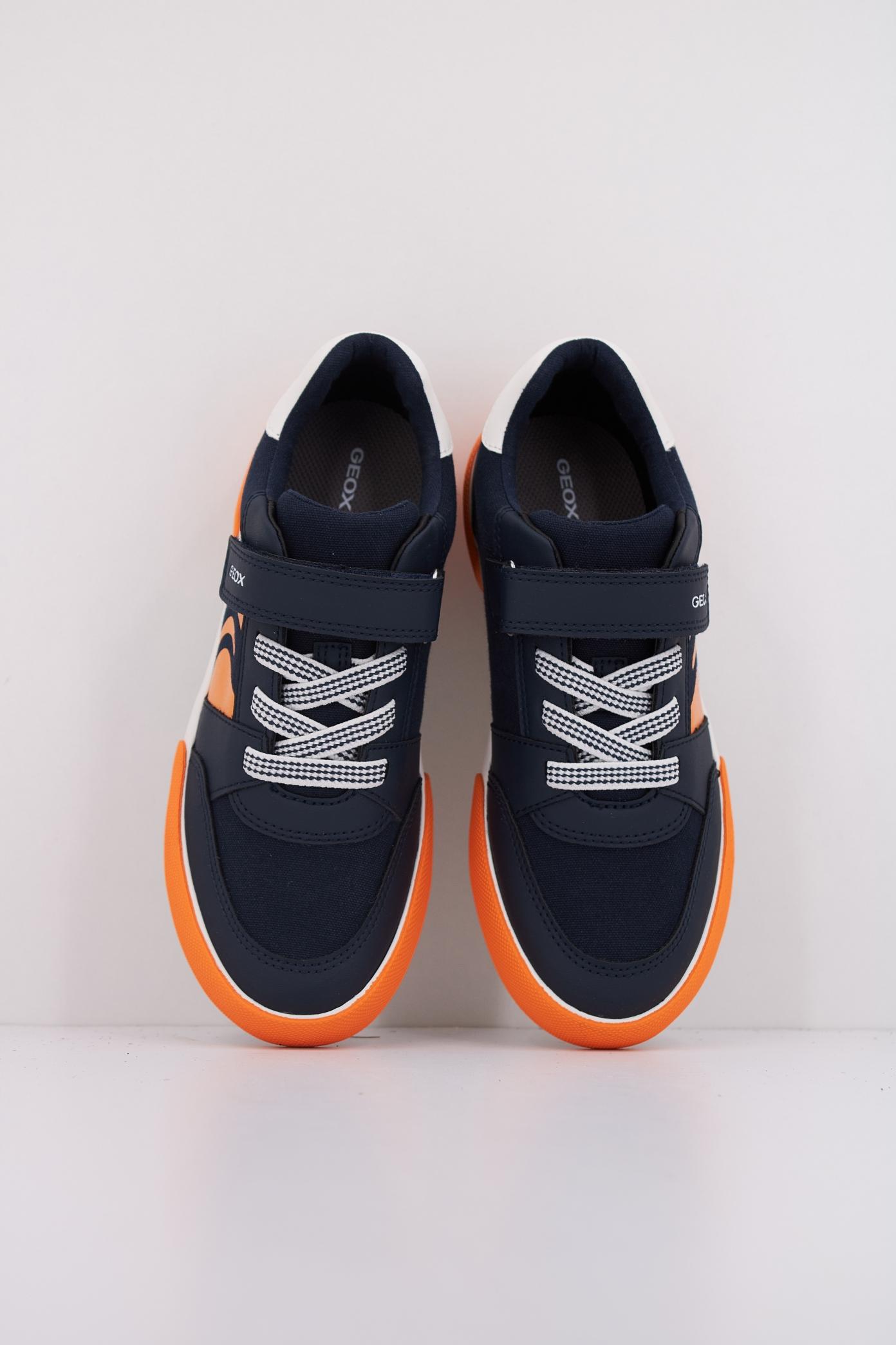GEOX J GISLI BOY en color AZUL  (3)