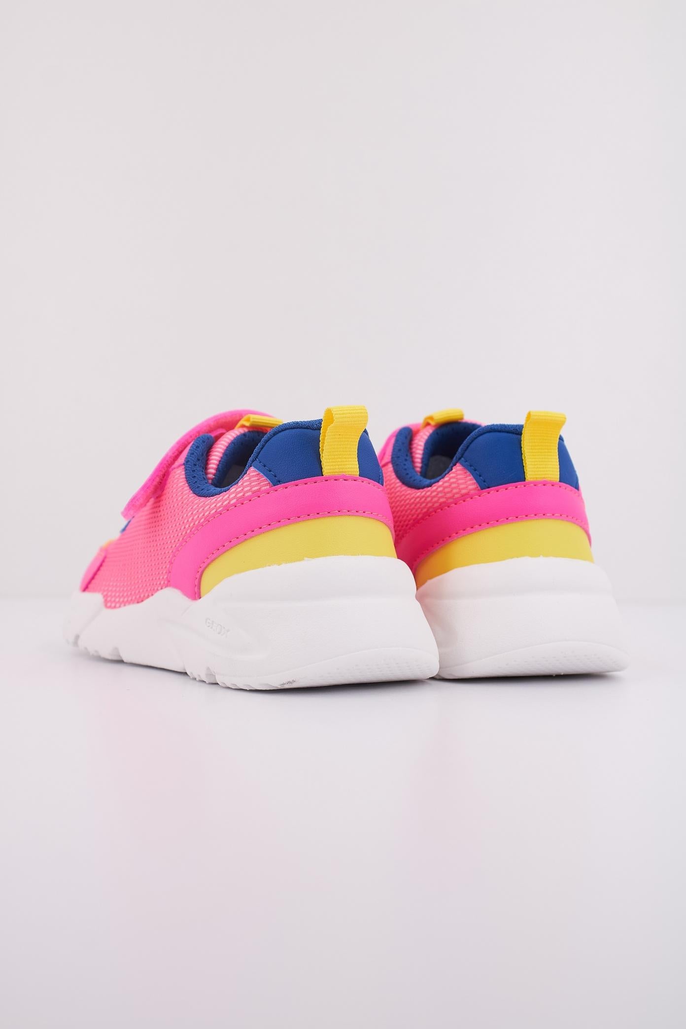 GEOX J LOFTUS GIRL en color ROSA  (4)